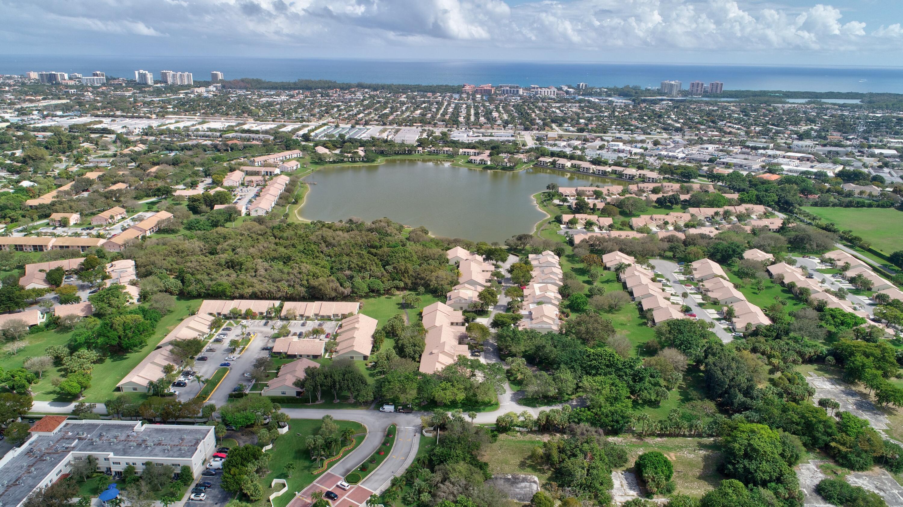338 Eastwood Terrace, Boca Raton, FL 33431, Boca Raton - Photo 4