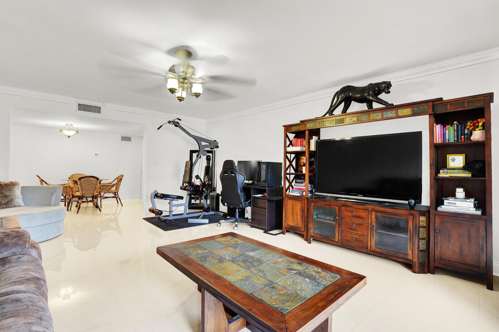 1962 NE 6th Street 4a, Deerfield Beach, FL 33441, Deerfield Beach - Photo 3