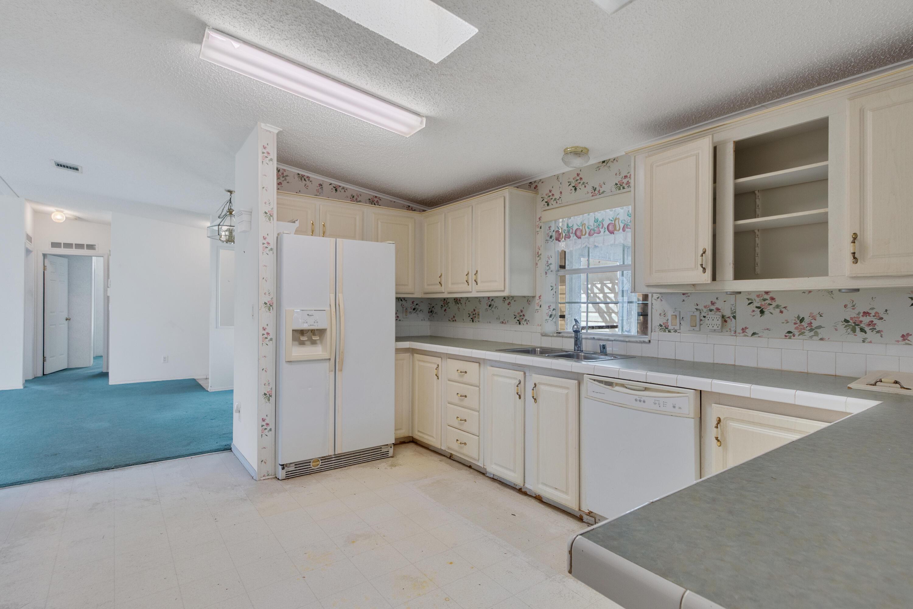 8142 Meadowlark Lane, Port St. Lucie, FL 34952, Port St. Lucie - Photo 5