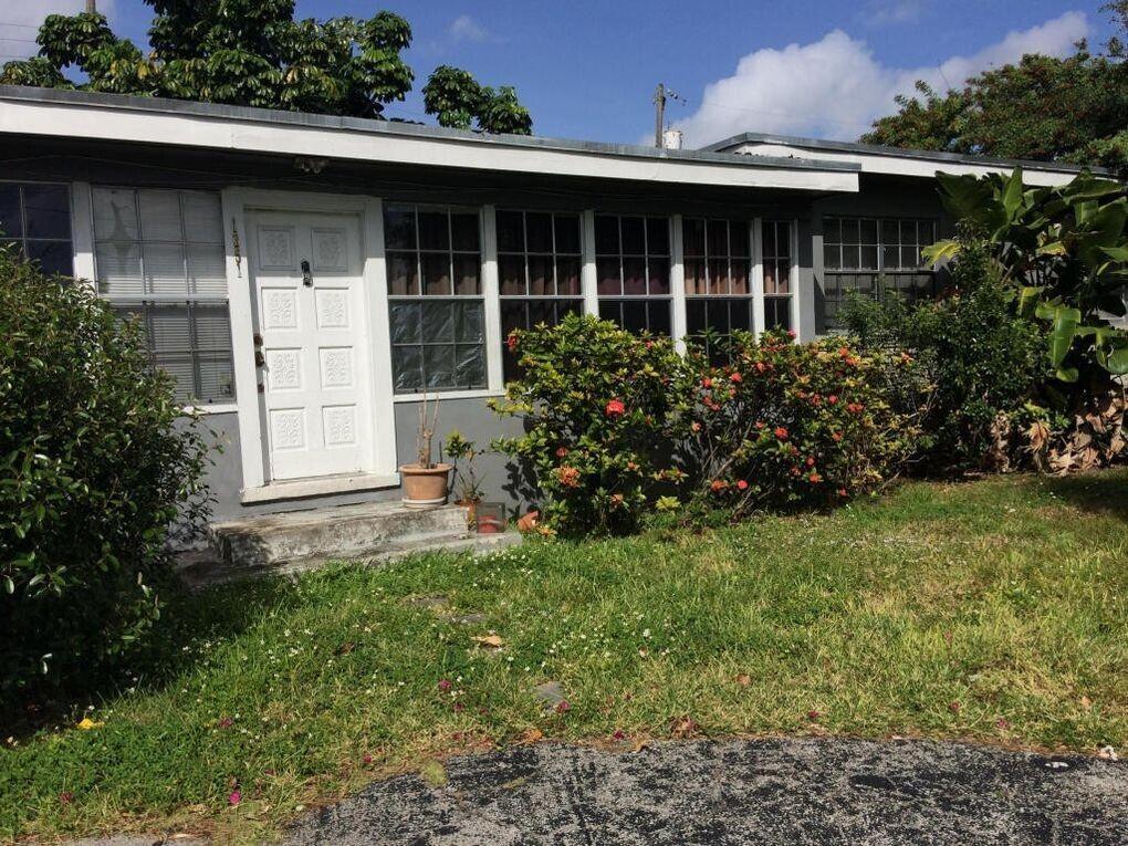 1351 NE 159th Street, North Miami Beach, FL 33162, North Miami Beach - Photo 2