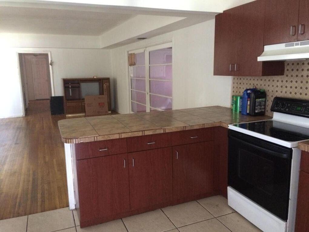 1351 NE 159th Street, North Miami Beach, FL 33162, North Miami Beach - Photo 4