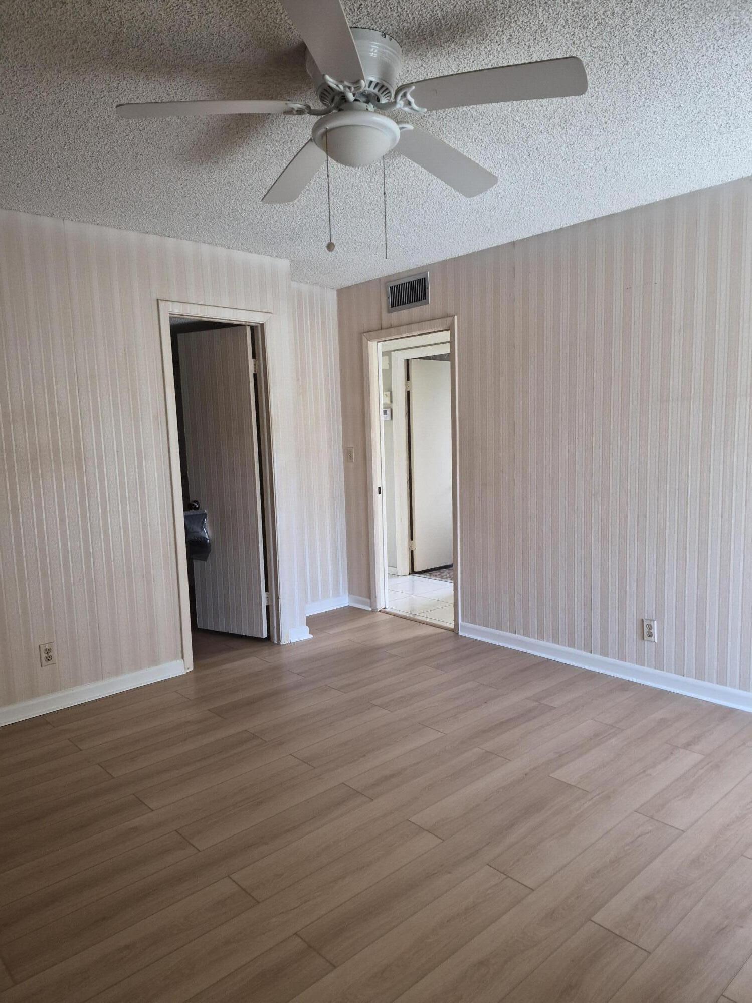 15108 Ashland Drive 195, Delray Beach, FL 33484, Delray Beach - Photo 5