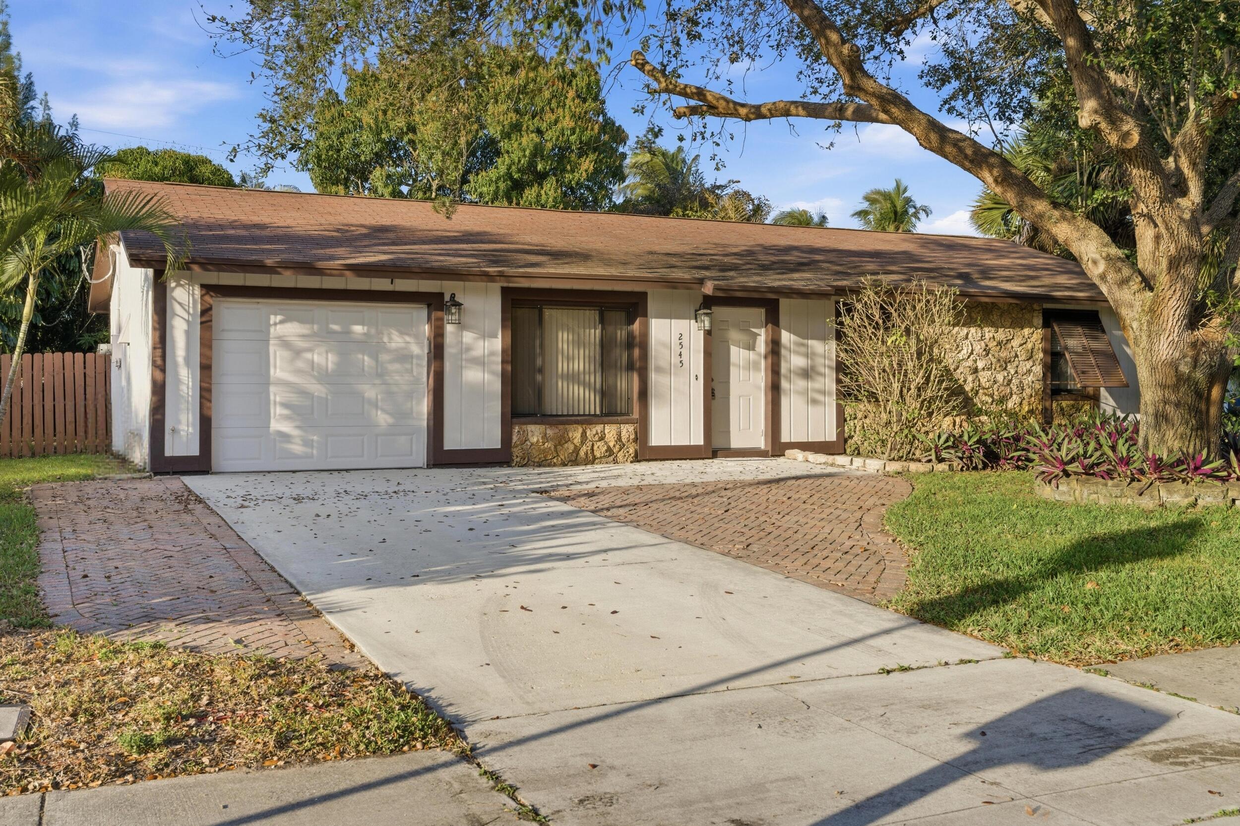 2545 Conroy Drive, North Palm Beach, FL 33403, North Palm Beach