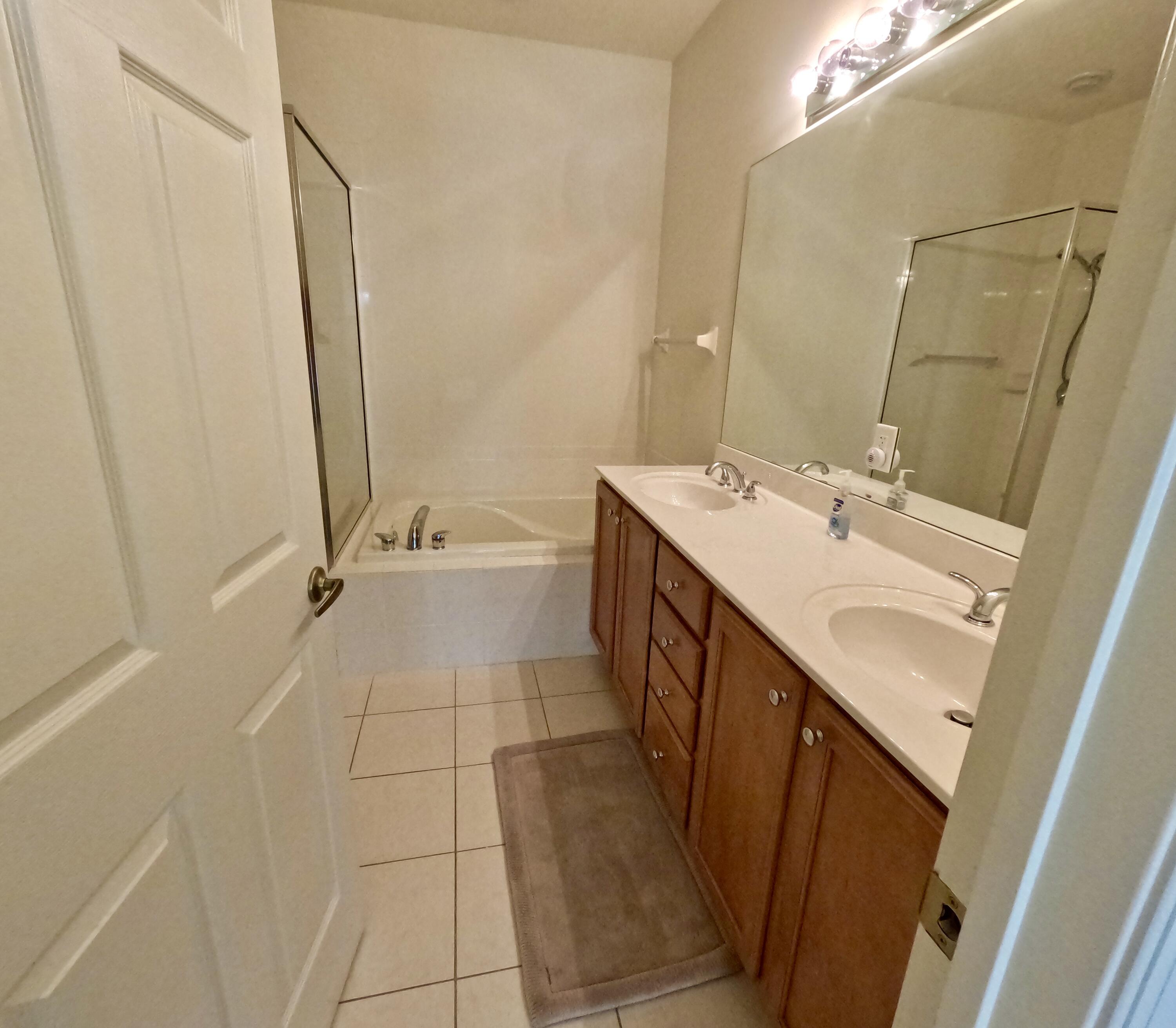 8125 Carnoustie Place, Port St. Lucie, FL 34986, Port St. Lucie - Photo 5