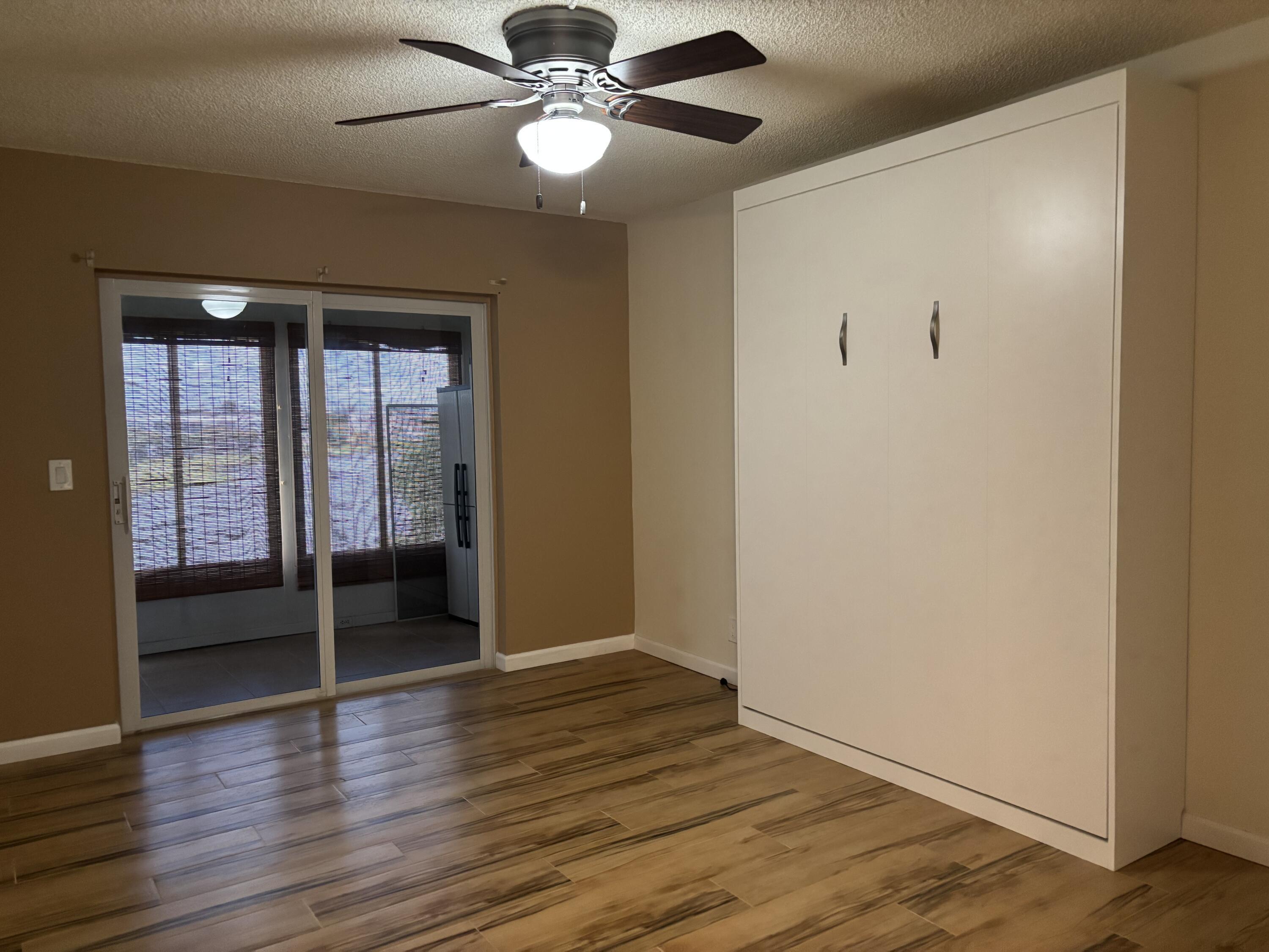 312 Wellington F, West Palm Beach, FL 33417, West Palm Beach - Photo 5