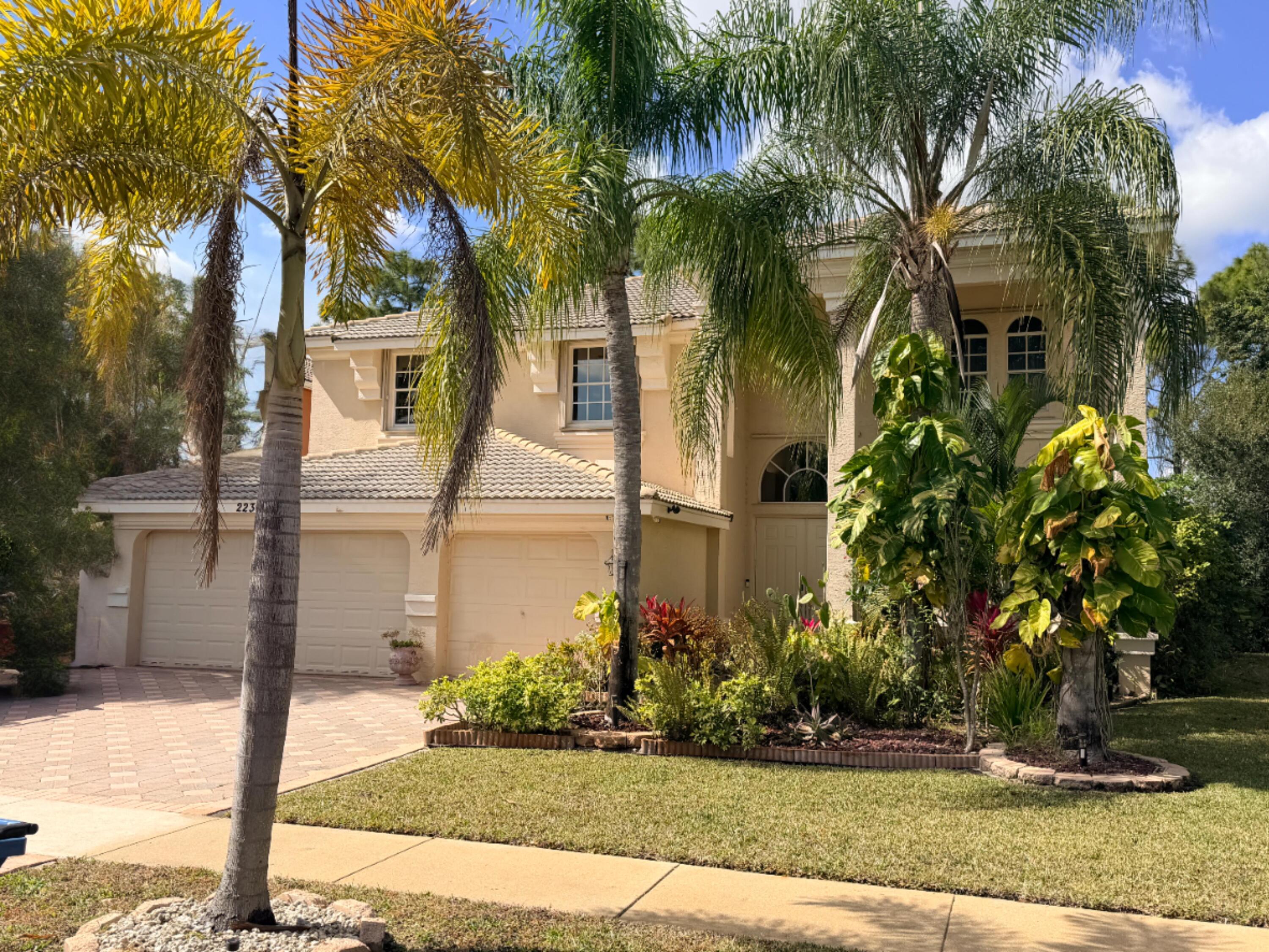 2236 Ridgewood Circle, Royal Palm Beach, FL 33411, Royal Palm Beach - Photo 2