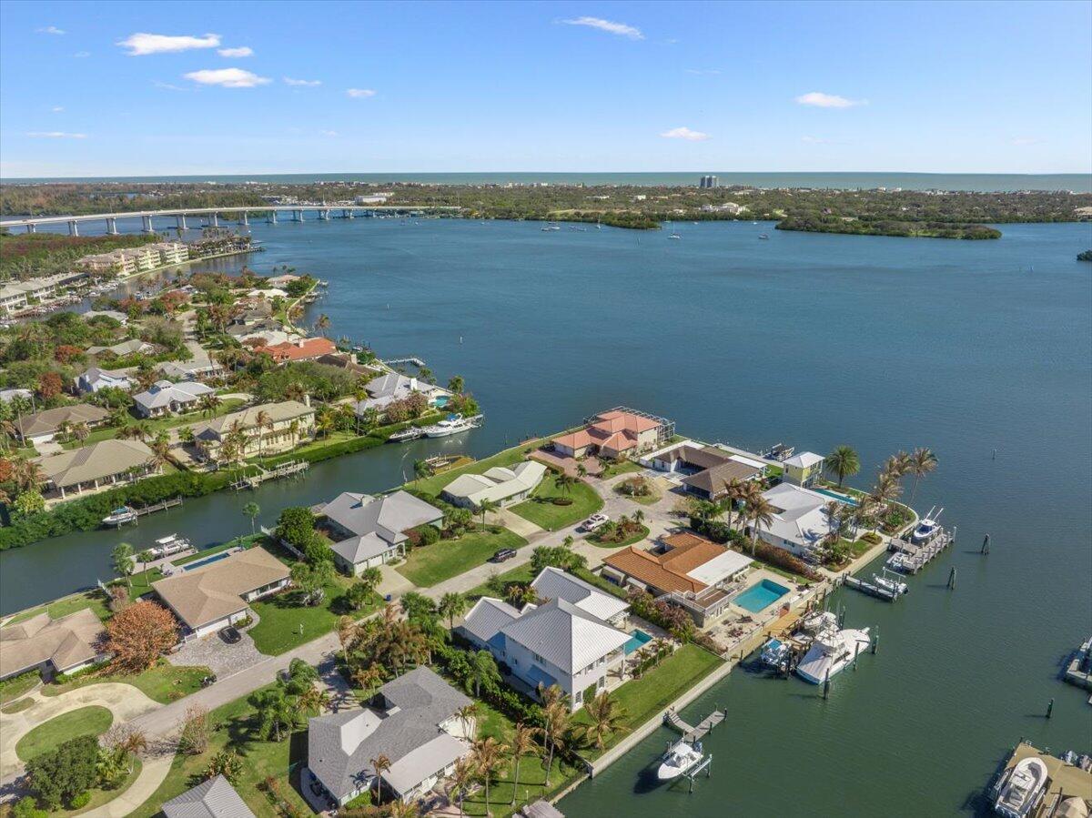 2 Seahorse Lane, Vero Beach, FL 32960, Vero Beach - Photo 3