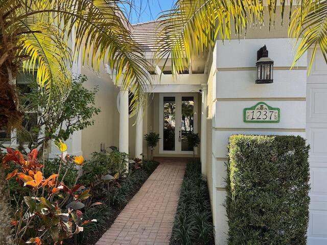 1237 River Reach Drive, Vero Beach, FL 32967, Vero Beach - Photo 5