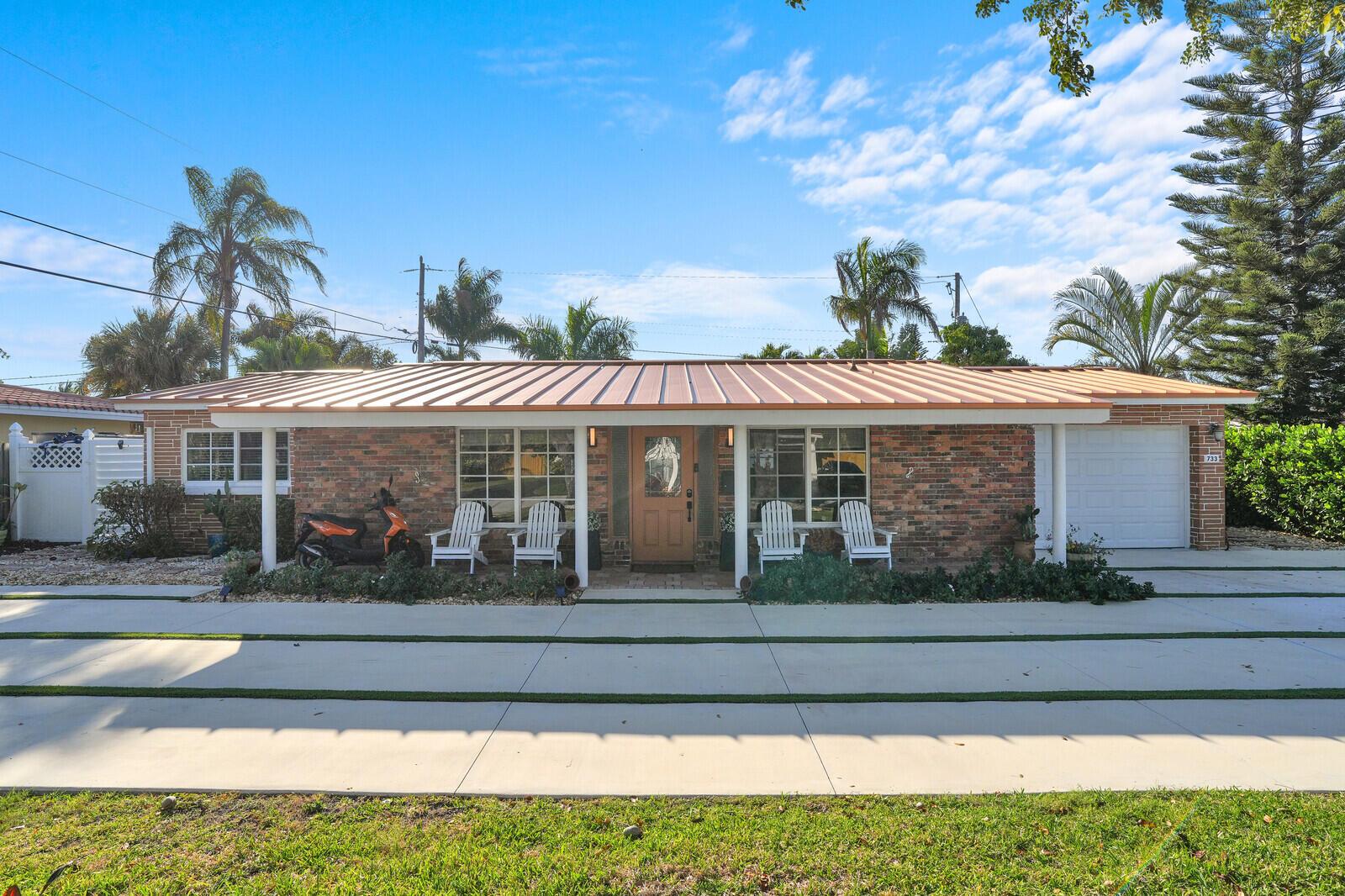 733 SE 10th Avenue, Deerfield Beach, FL 33441, Deerfield Beach - Photo 2