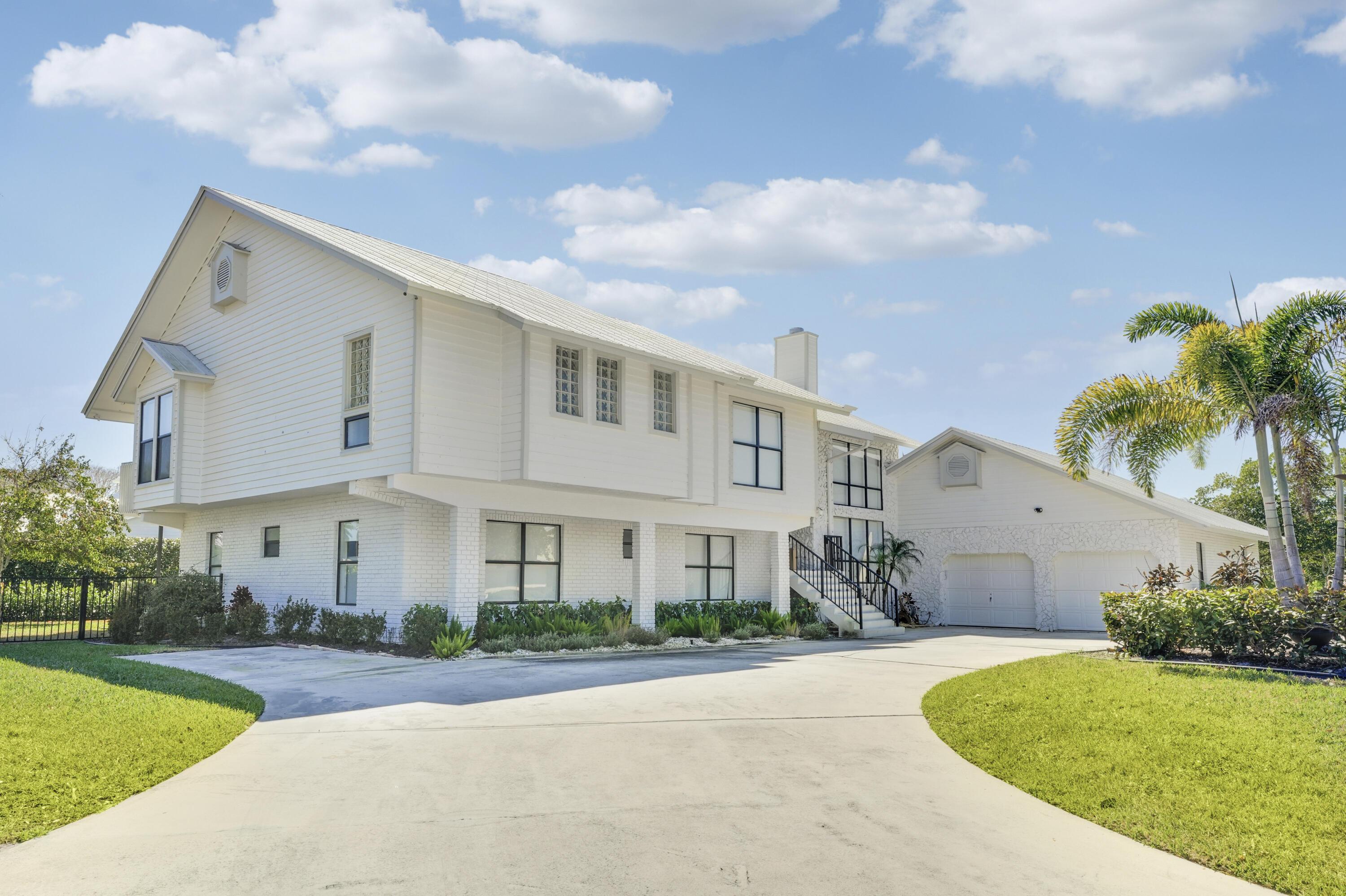 4290 SE Whiticar Way, Stuart, FL 34997, Stuart - Photo 2