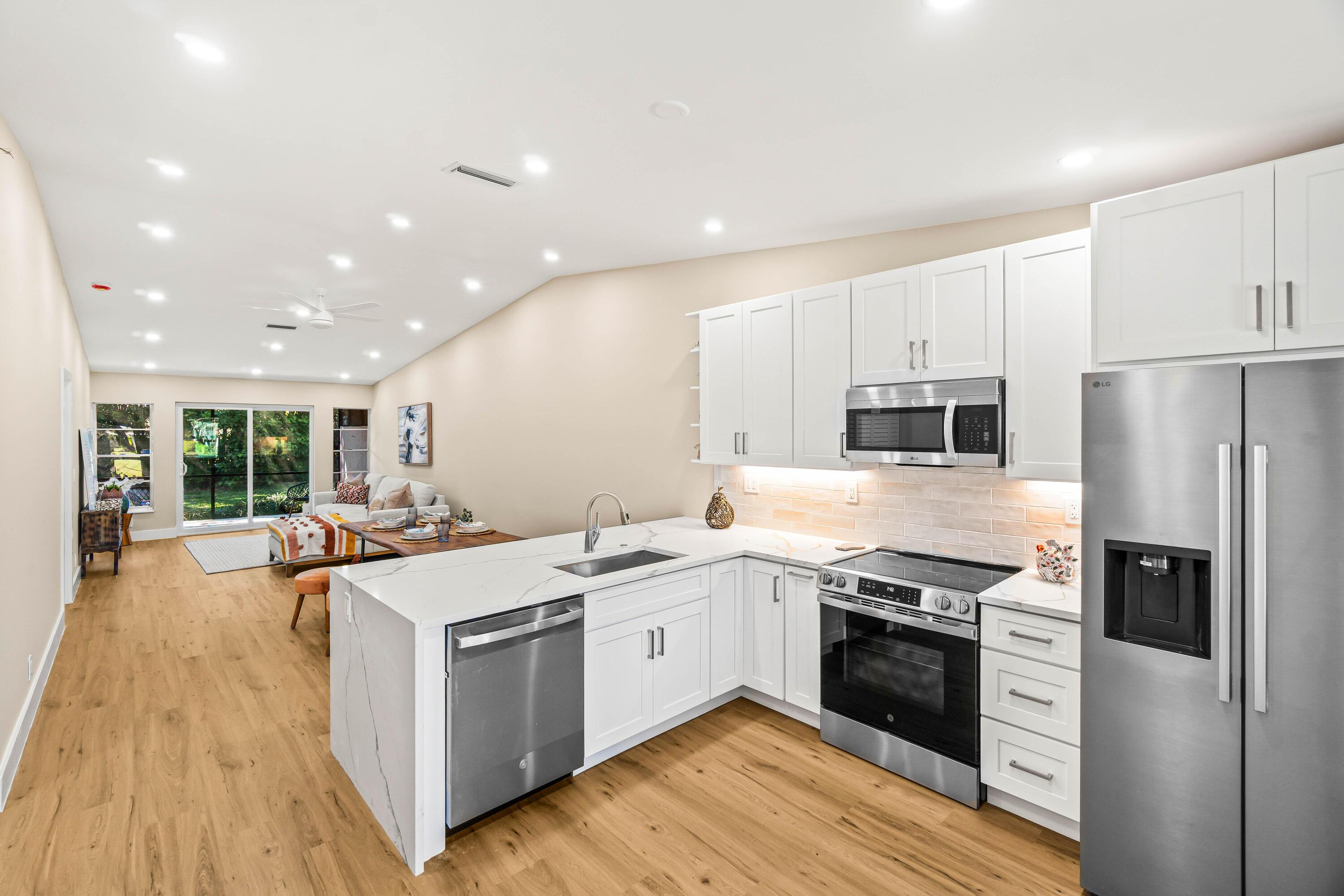 18563 Egret Way, Boca Raton, FL 33496, Boca Raton - Photo 3