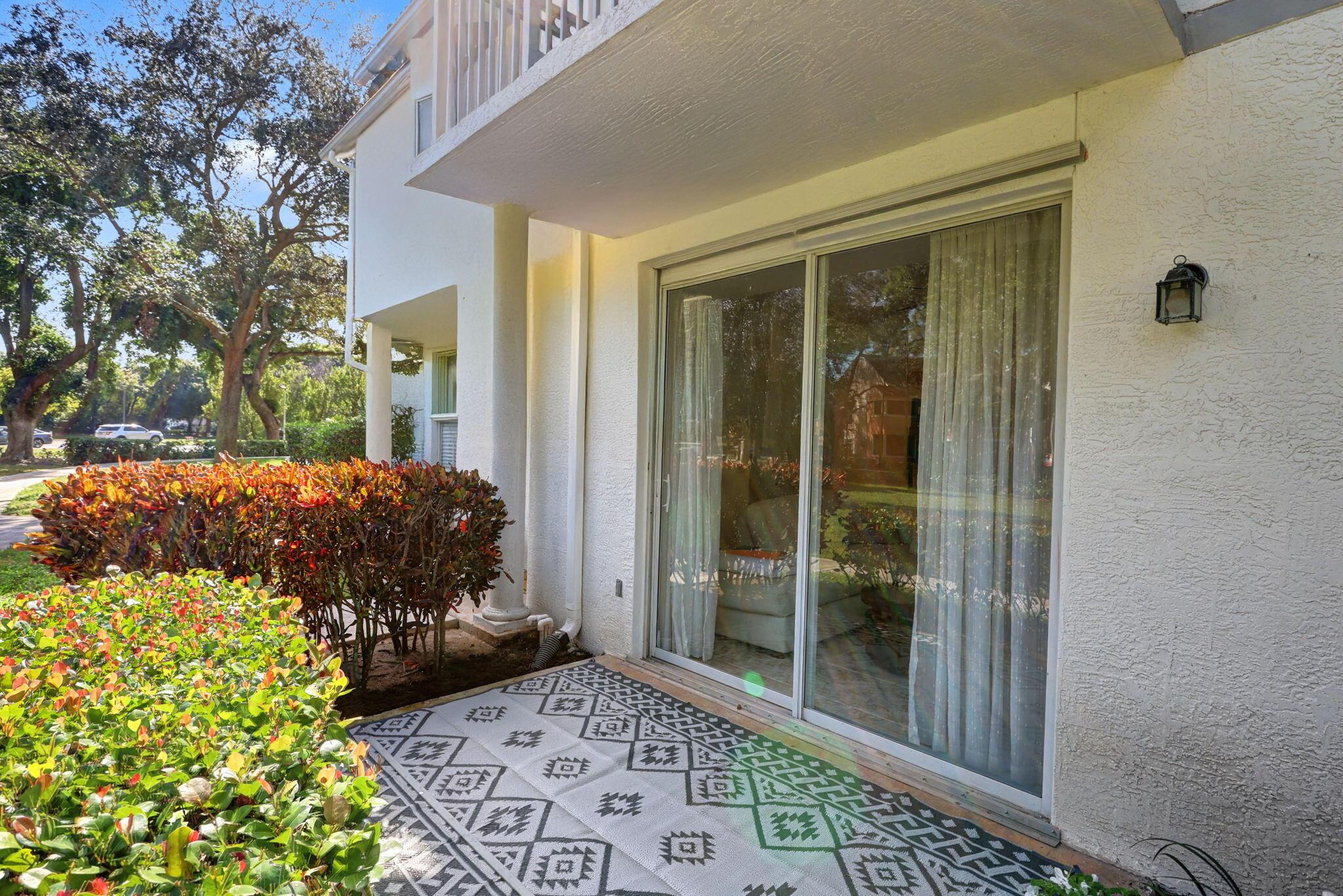 2028 Alta Meadows Lane 1010, Delray Beach, FL 33444, Delray Beach - Photo 4