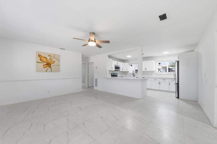 1115 S Seacrest Boulevard, Boynton Beach, FL 33435, Boynton Beach - Photo 5