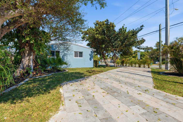 1115 S Seacrest Boulevard, Boynton Beach, FL 33435, Boynton Beach - Photo 4