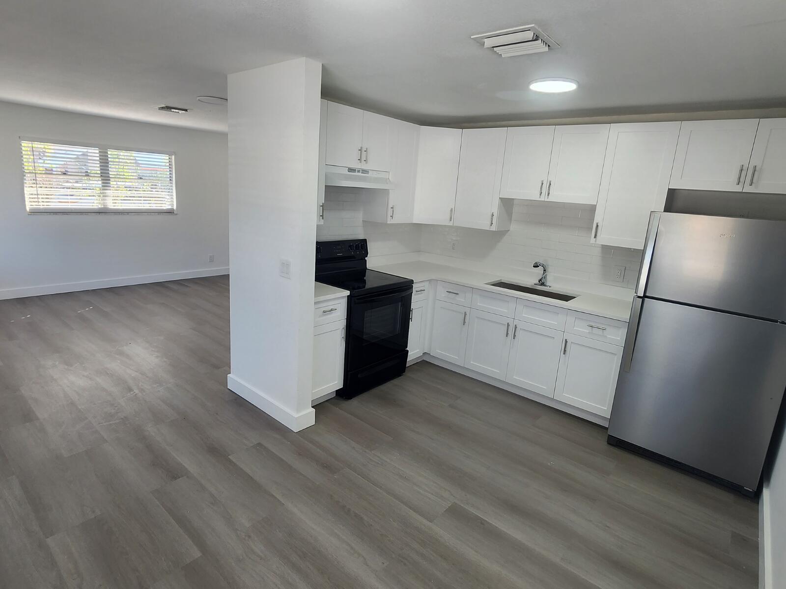 1617 N J Street, Lake Worth, FL 33460, Lake Worth - Photo 2