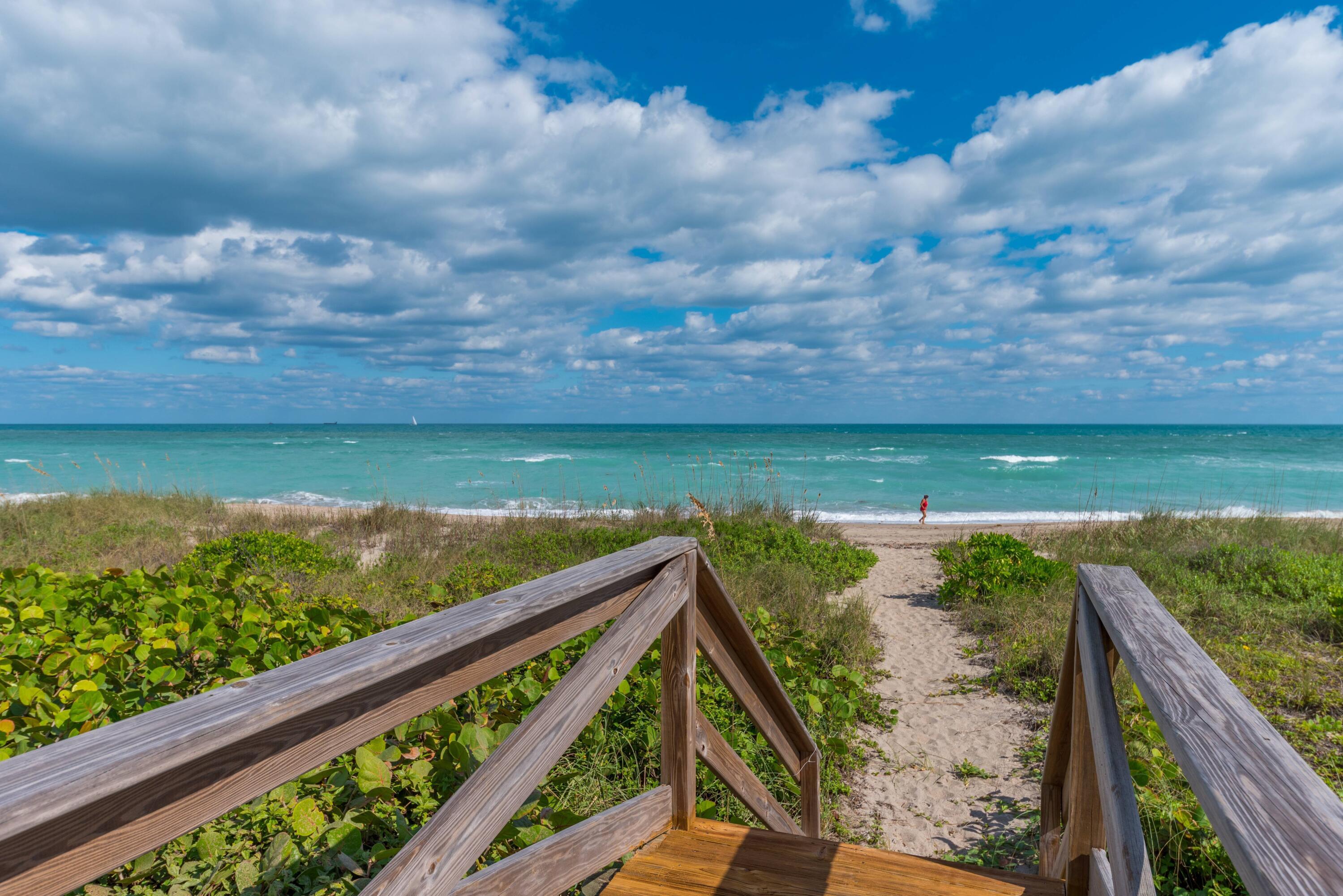 4643 NE Ocean Boulevard, Jensen Beach, FL 34957, Jensen Beach - Photo 4