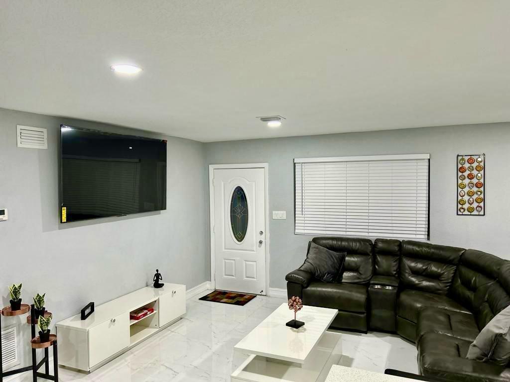 3871 SW 31st Court, West Park, FL 33023, West Park - Photo 4