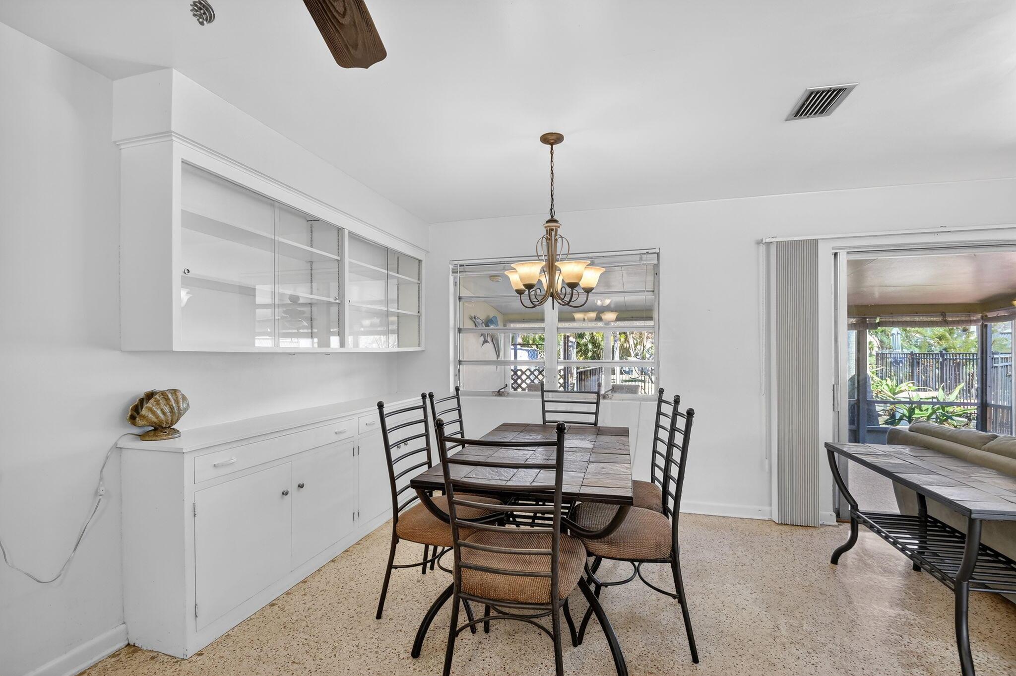 2449 Gertrude Drive, Lake Worth, FL 33462, Lake Worth - Photo 4