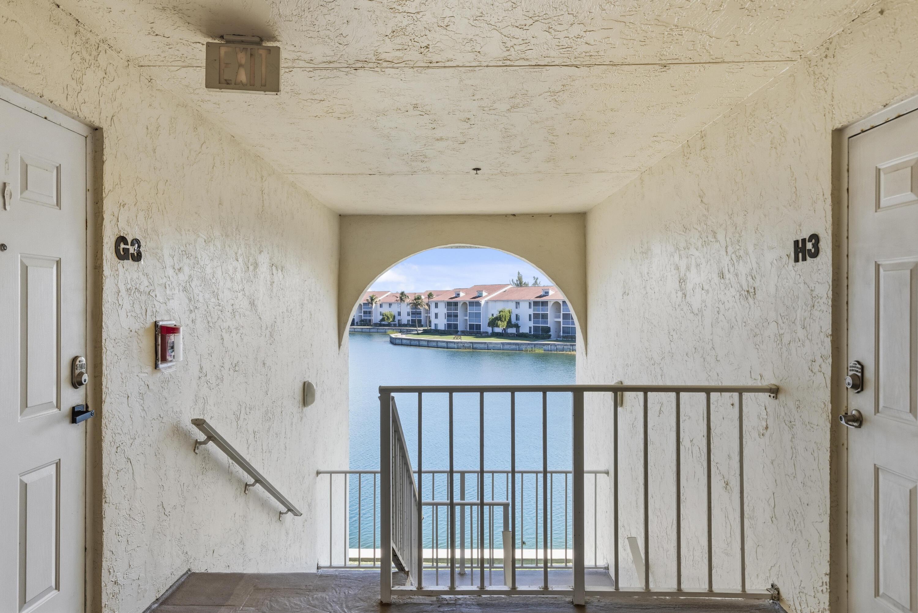 4452 NE Ocean Blvd C3, Jensen Beach, FL 34957, Jensen Beach - Photo 3