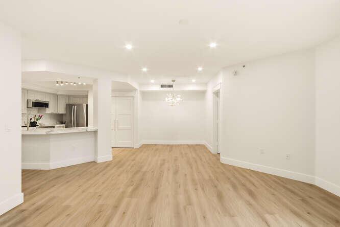 720 S Sapodilla Avenue 304, West Palm Beach, FL 33401, West Palm Beach - Photo 5