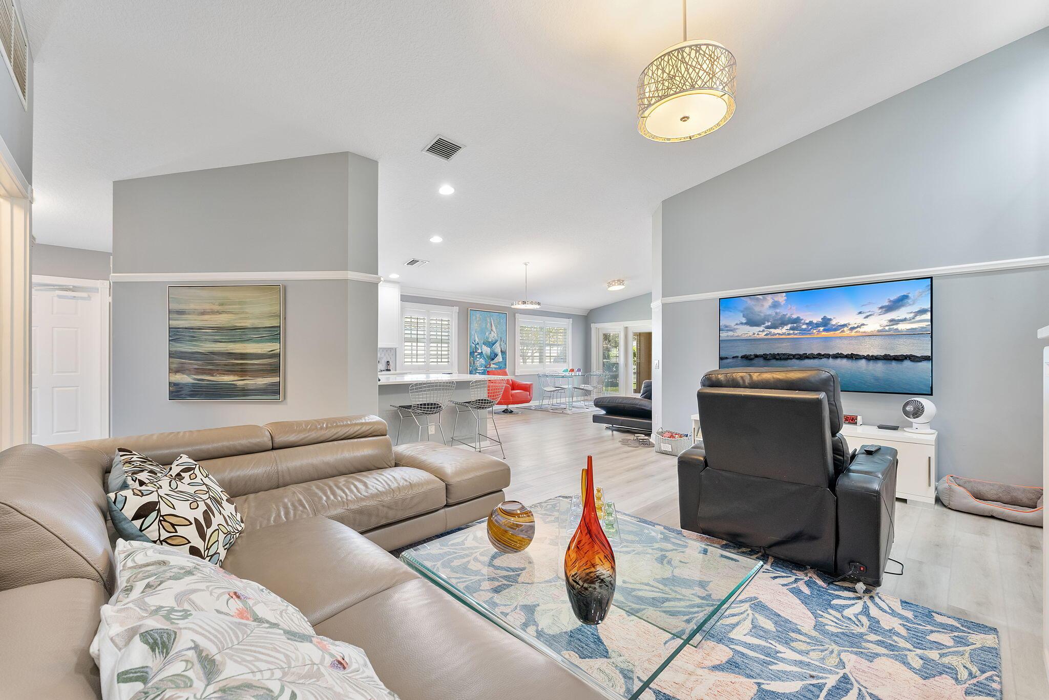 8210 Saint Johns Court, Wellington, FL 33414, Wellington - Photo 4