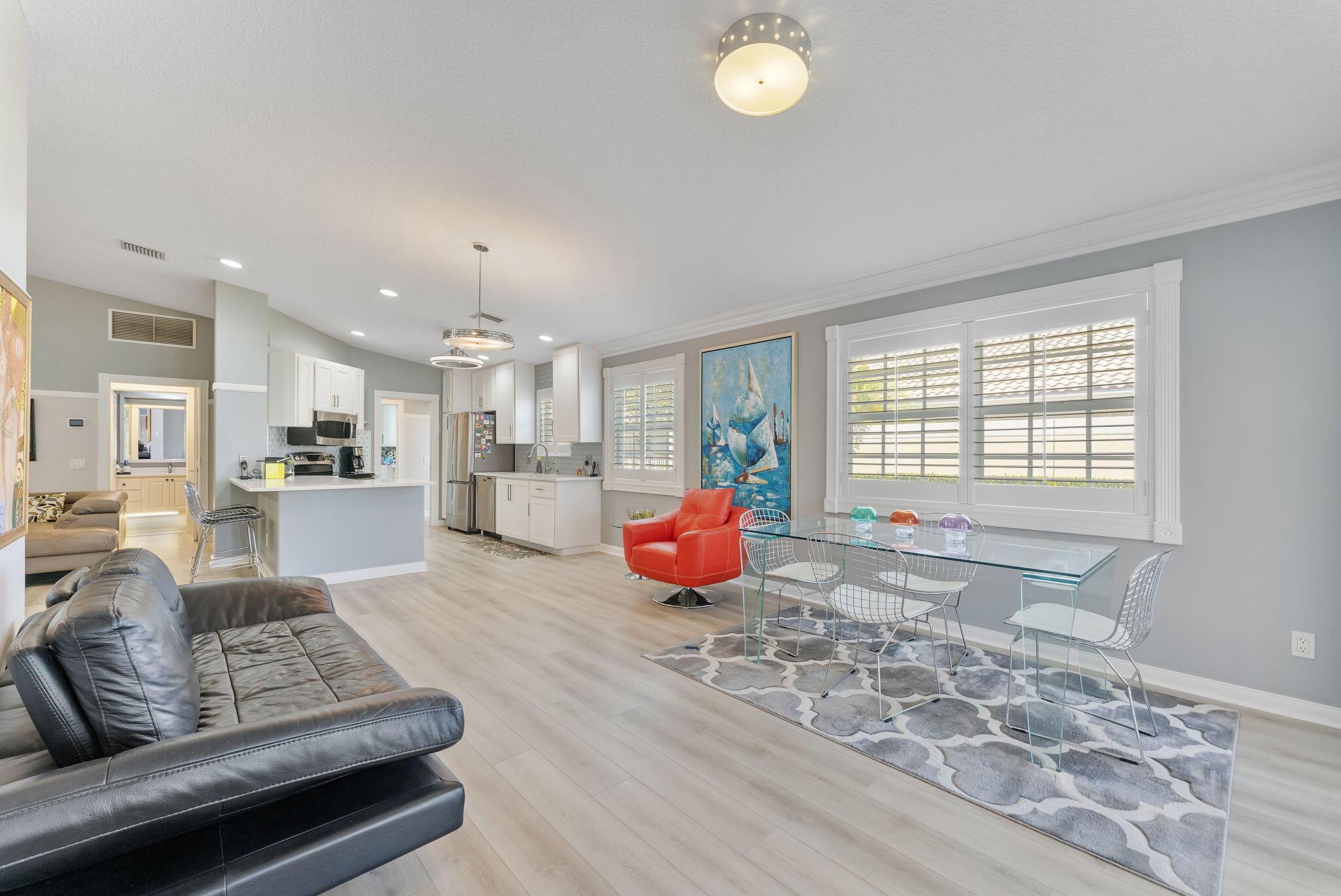 8210 Saint Johns Court, Wellington, FL 33414, Wellington - Photo 3