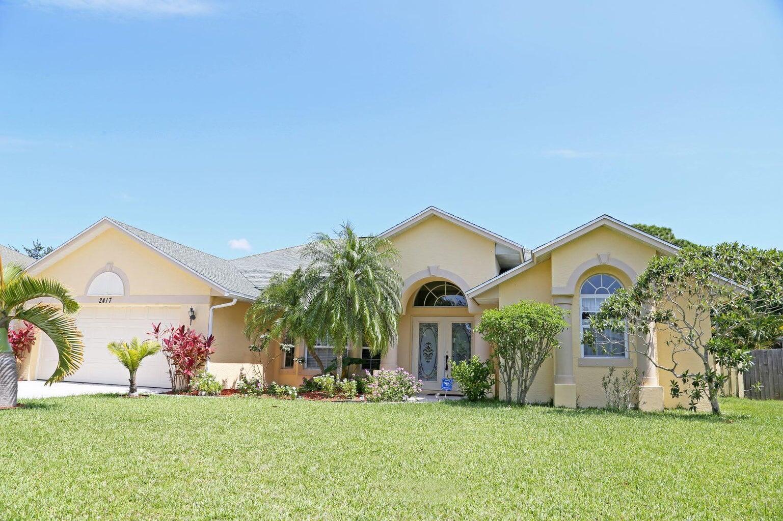 2417 SE Dogwood Avenue, Port St. Lucie, FL 34952, Port St. Lucie - Photo 2