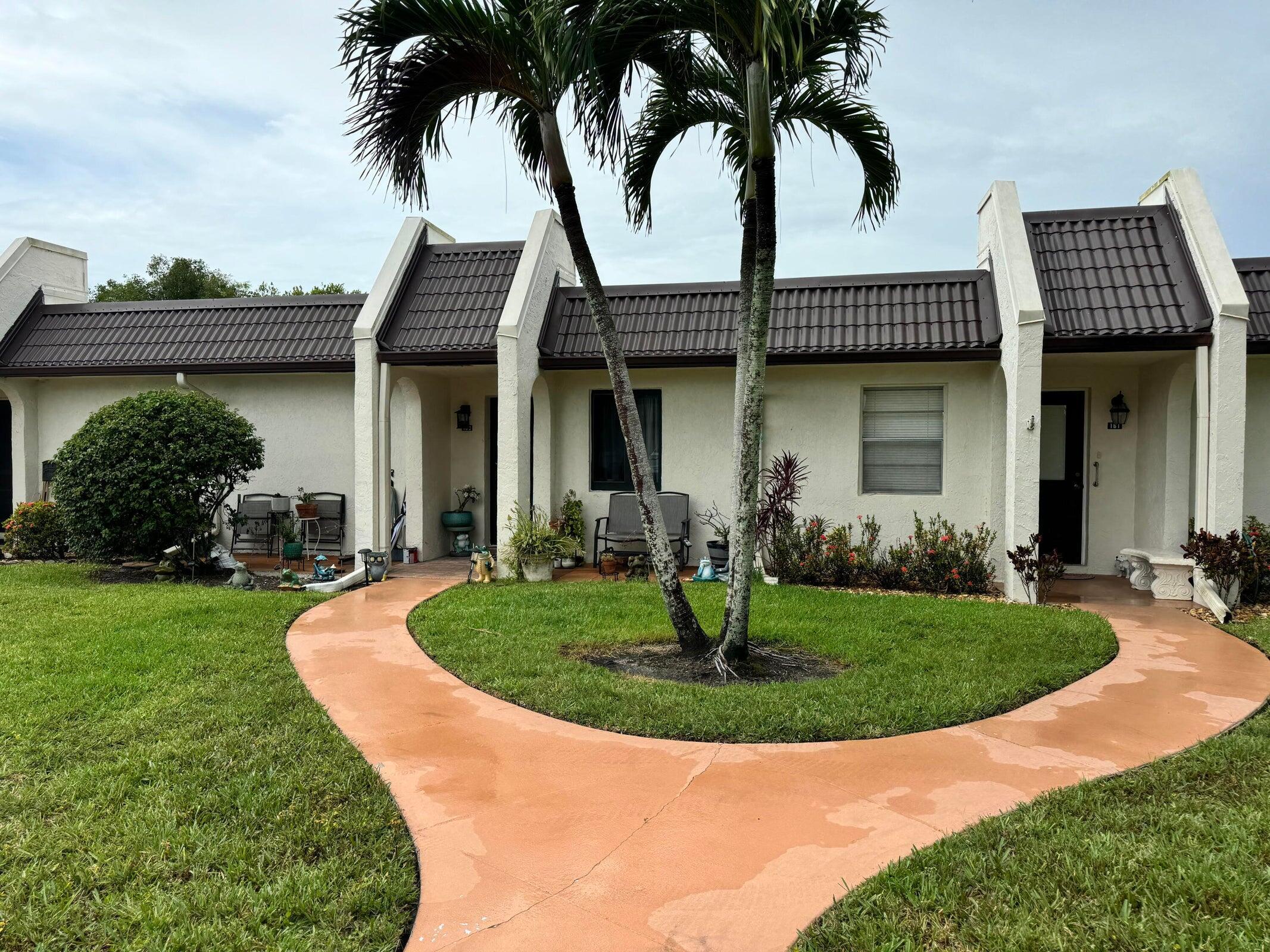 163 Lake Susan Lane, West Palm Beach, FL 33411, West Palm Beach