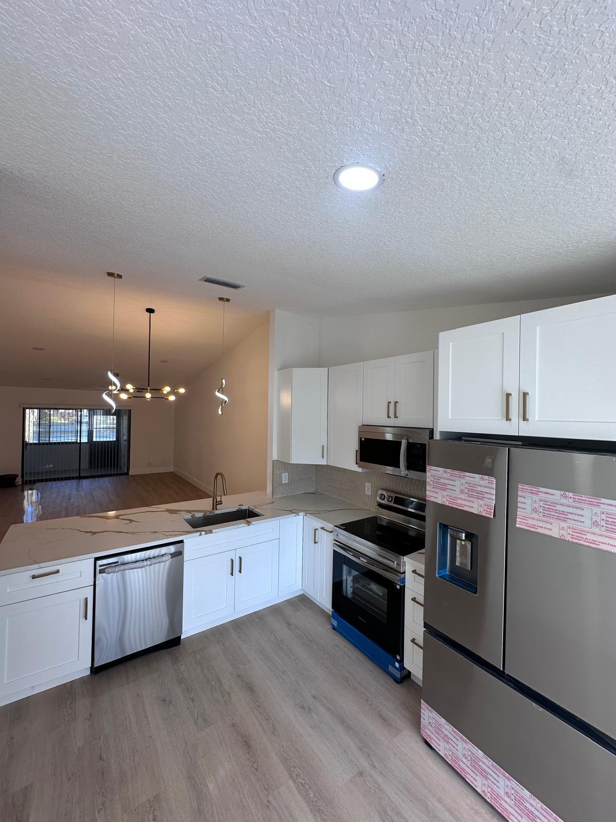 544 Shady Pine Way A, Greenacres, FL 33415, Greenacres - Photo 4