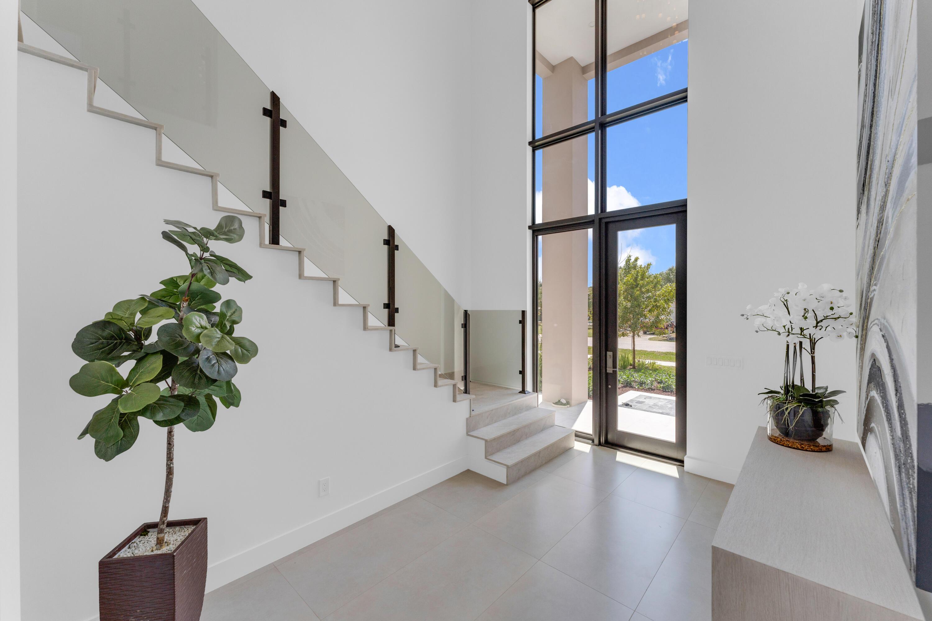 239 NE 11th Street, Delray Beach, FL 33444, Delray Beach - Photo 2