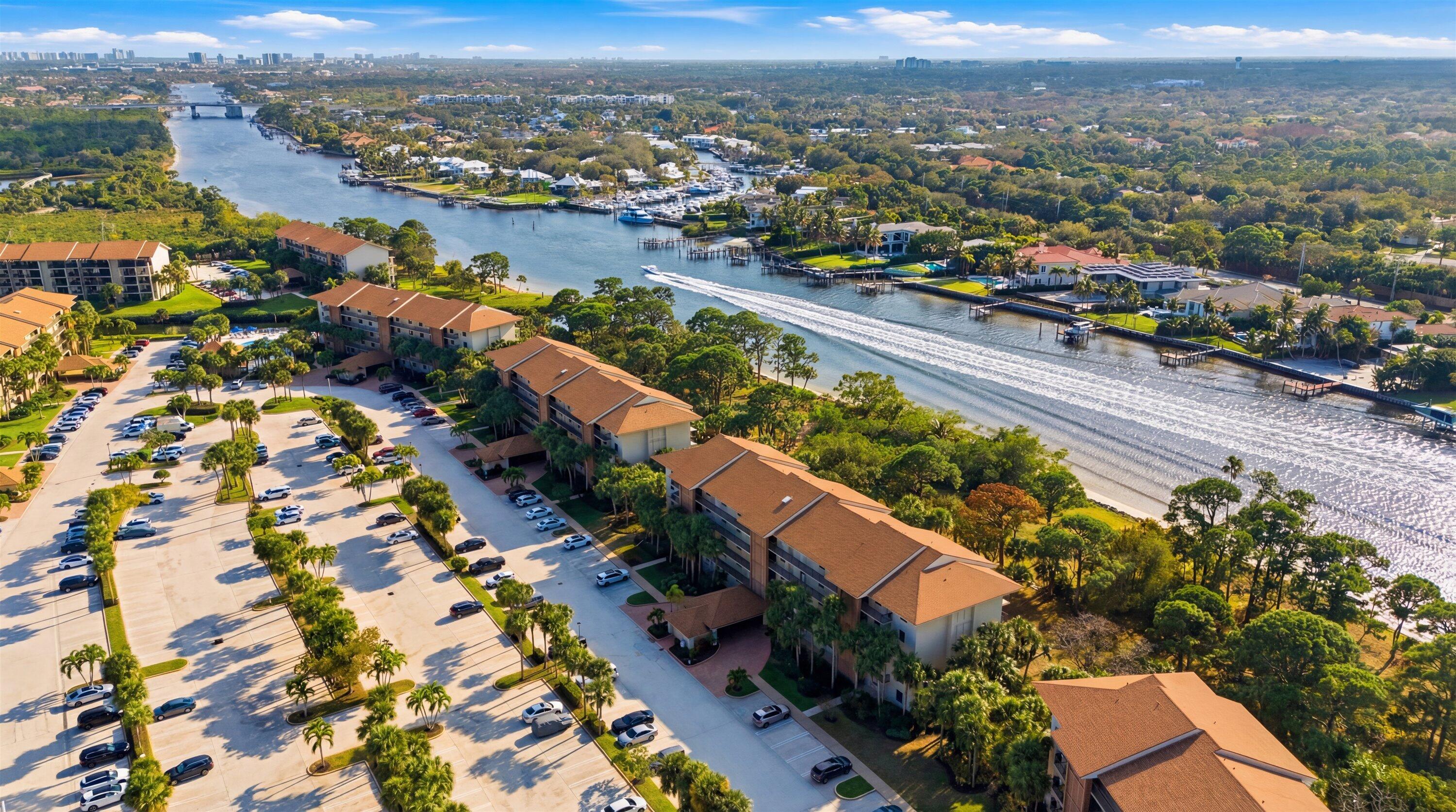 2001 Marina Isle Way 503, Jupiter, FL 33477, Jupiter - Photo 4