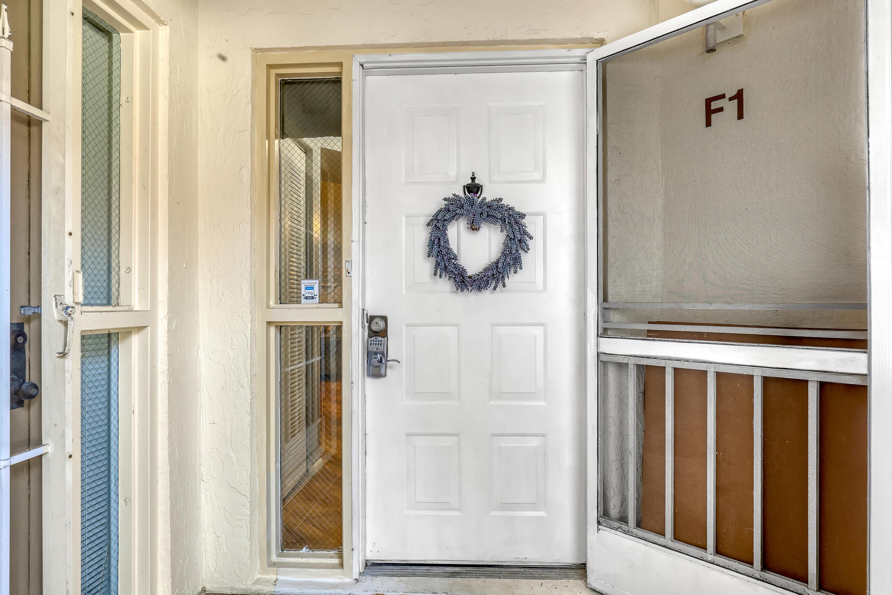 105 Half Moon Circle F1, Hypoluxo, FL 33462, Hypoluxo - Photo 3