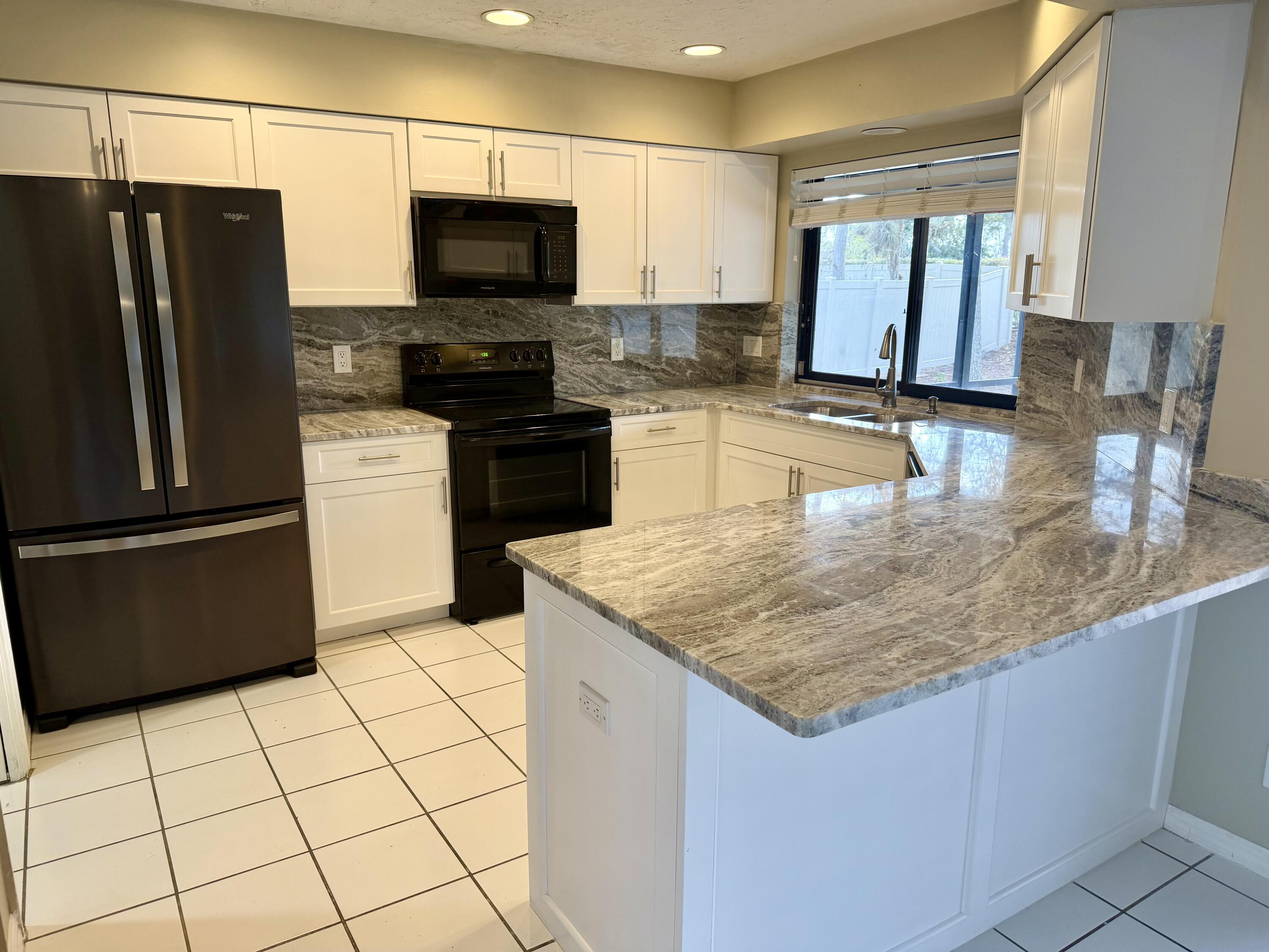 13427 Kingsbury Drive, Wellington, FL 33414, Wellington - Photo 2