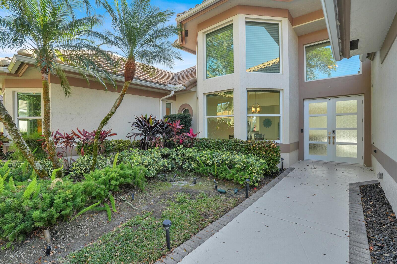 142 Corinthian Circle, Jupiter, FL 33458, Jupiter - Photo 4