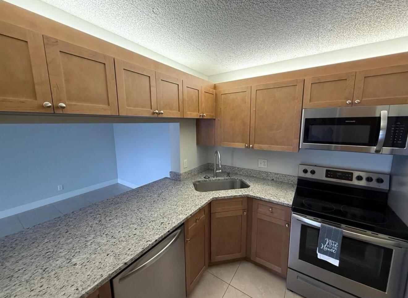 3606 Alder Drive B2, West Palm Beach, FL 33417, West Palm Beach - Photo 3