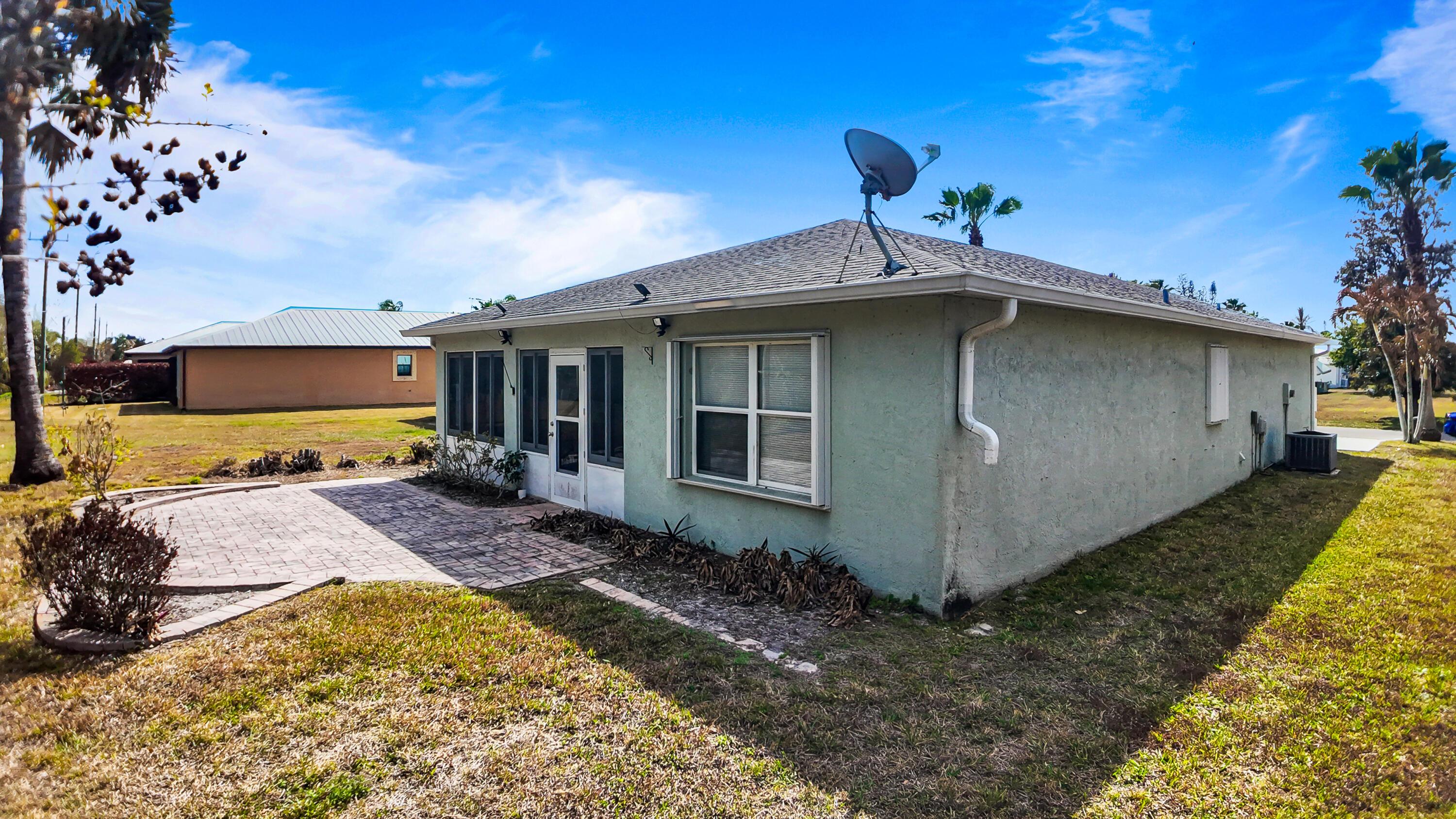 132 Mediterranean Boulevard N, Port St. Lucie, FL 34952, Port St. Lucie - Photo 3