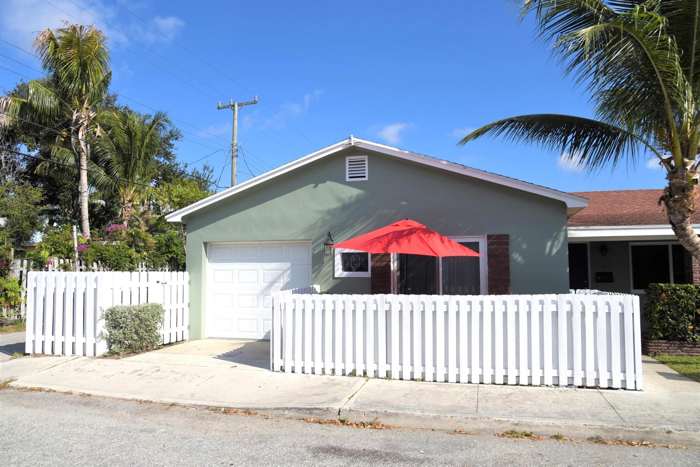 301 N Federal 5 And Attached Garage, Lake Worth Beach, FL 33460, Lake Worth Beach