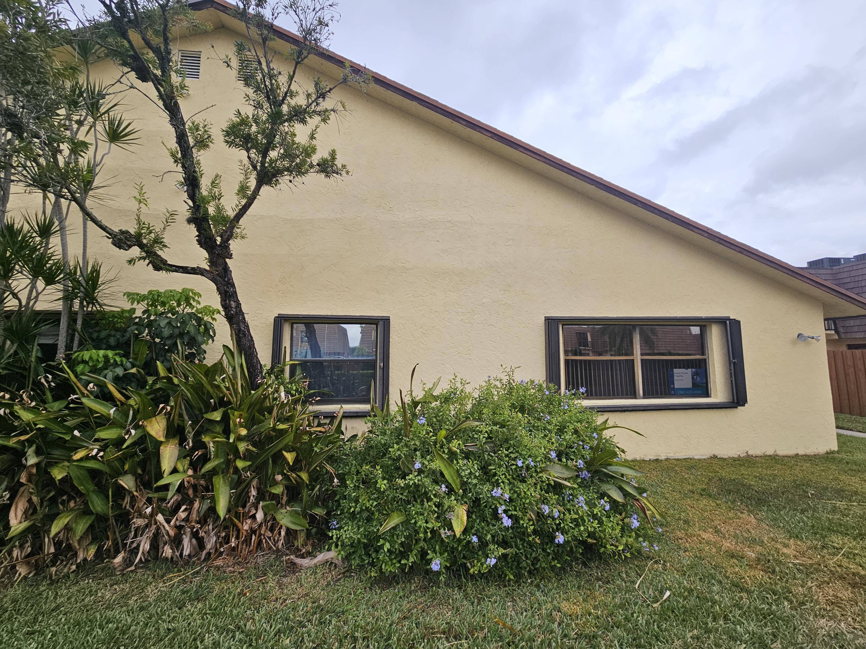 503 Springdale Circle 50c, Palm Springs, FL 33461, Palm Springs