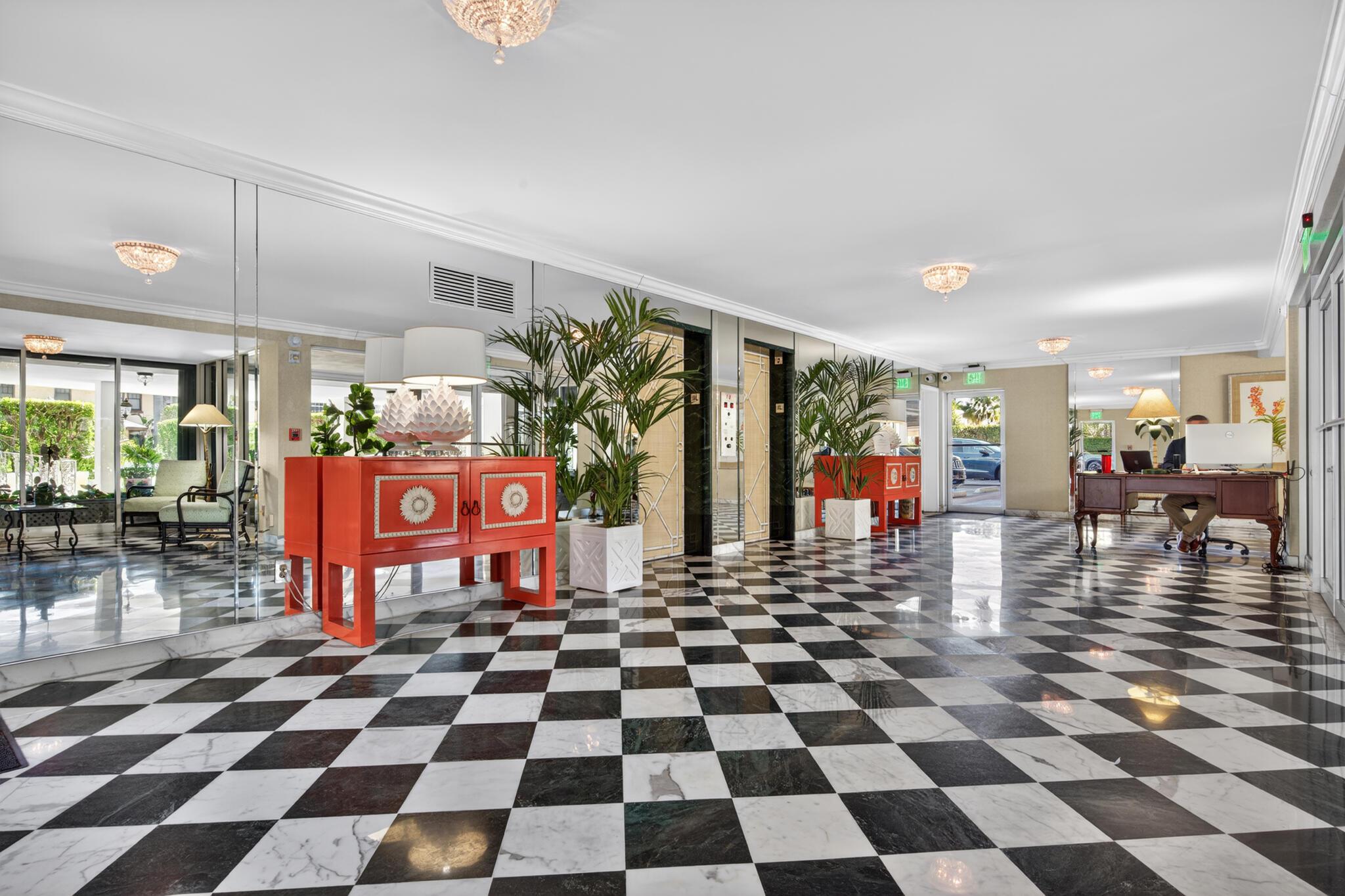 227 Australian Avenue 2c, Palm Beach, FL 33480, Palm Beach - Photo 5