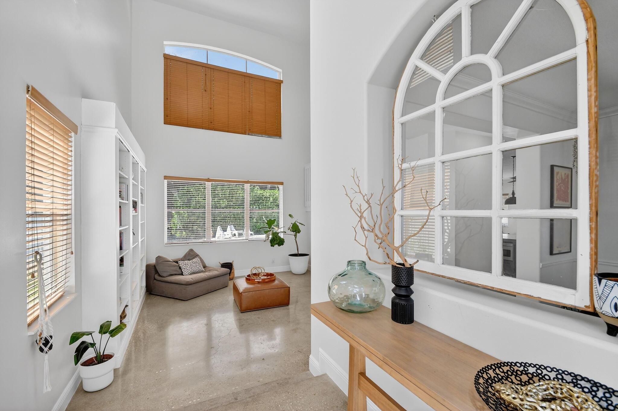 6809 Finamore Circle, Lake Worth, FL 33467, Lake Worth - Photo 2