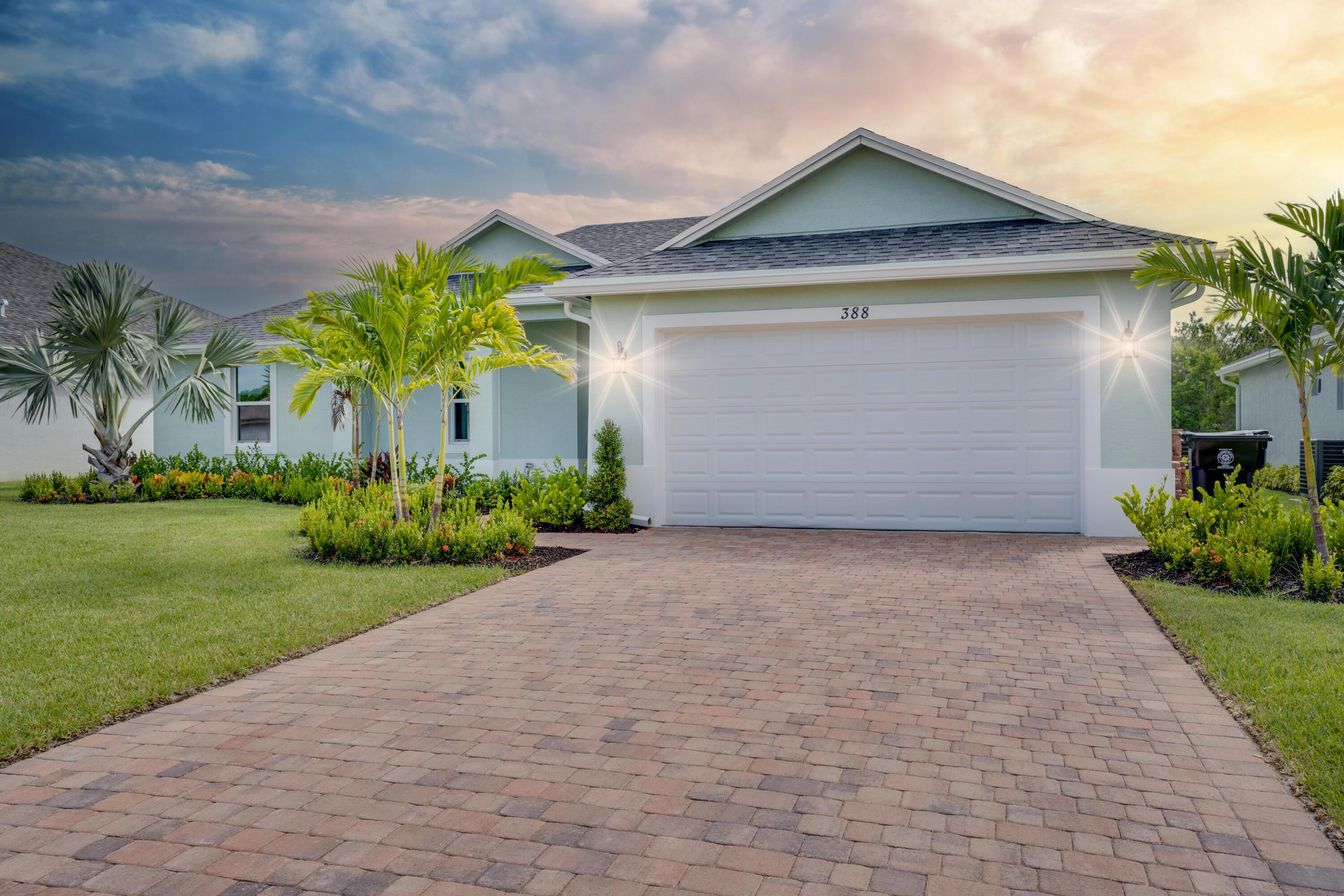 388 SW Vista Lake Drive, Port St. Lucie, FL 34983, Port St. Lucie