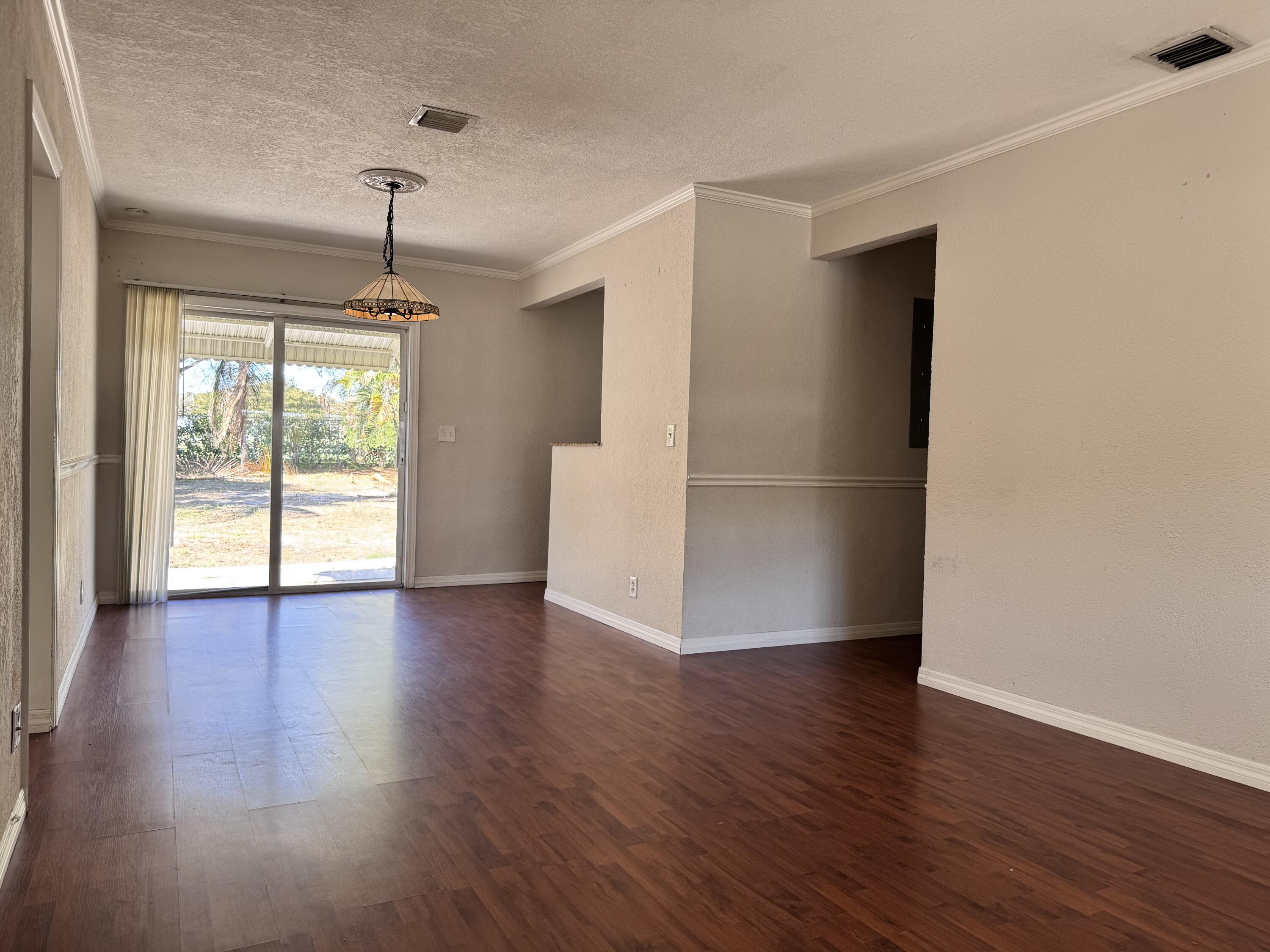 1015 Macy Street, West Palm Beach, FL 33405, West Palm Beach - Photo 2