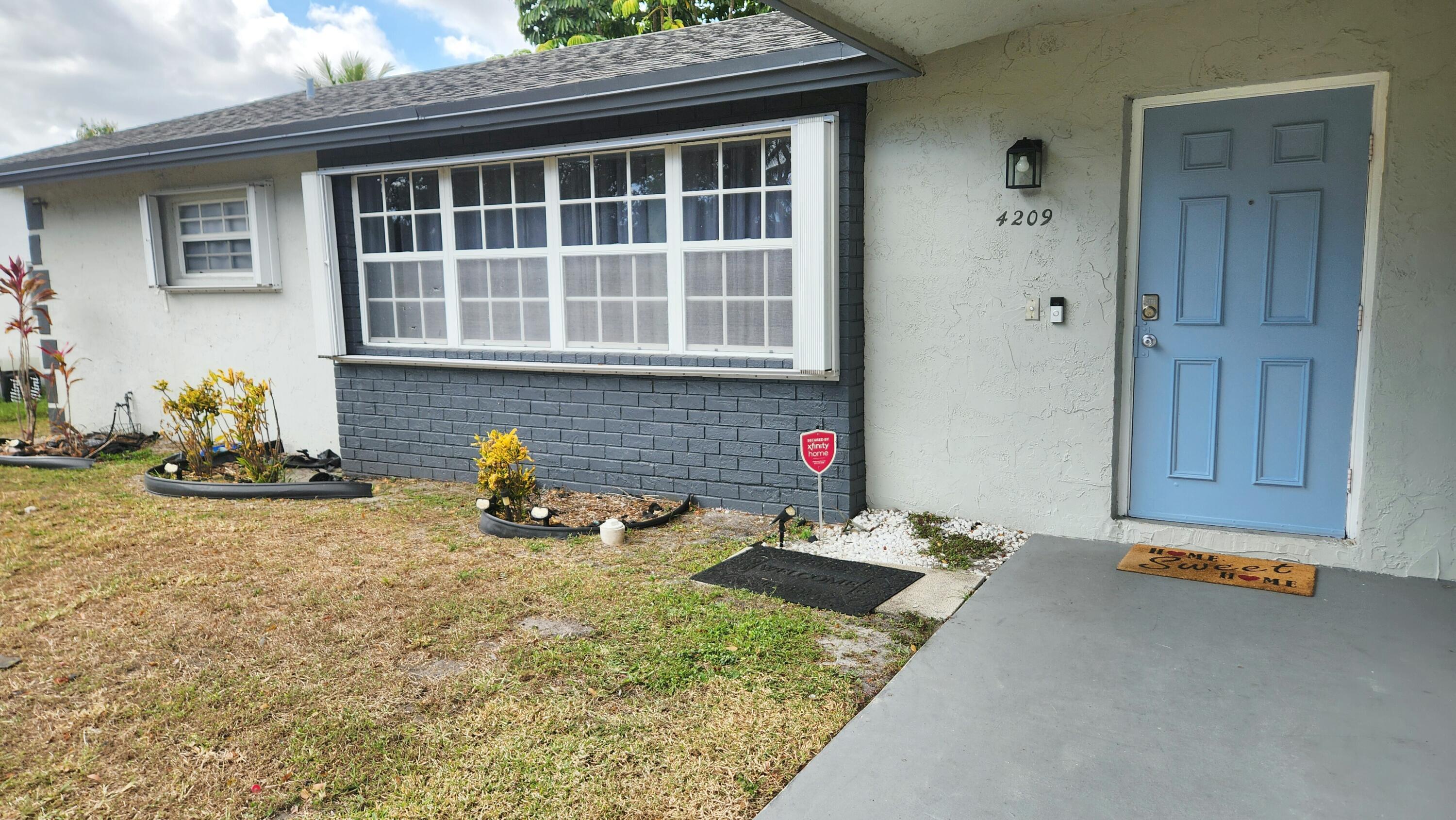 4209 Waverly Drive, West Palm Beach, FL 33407, West Palm Beach - Photo 2