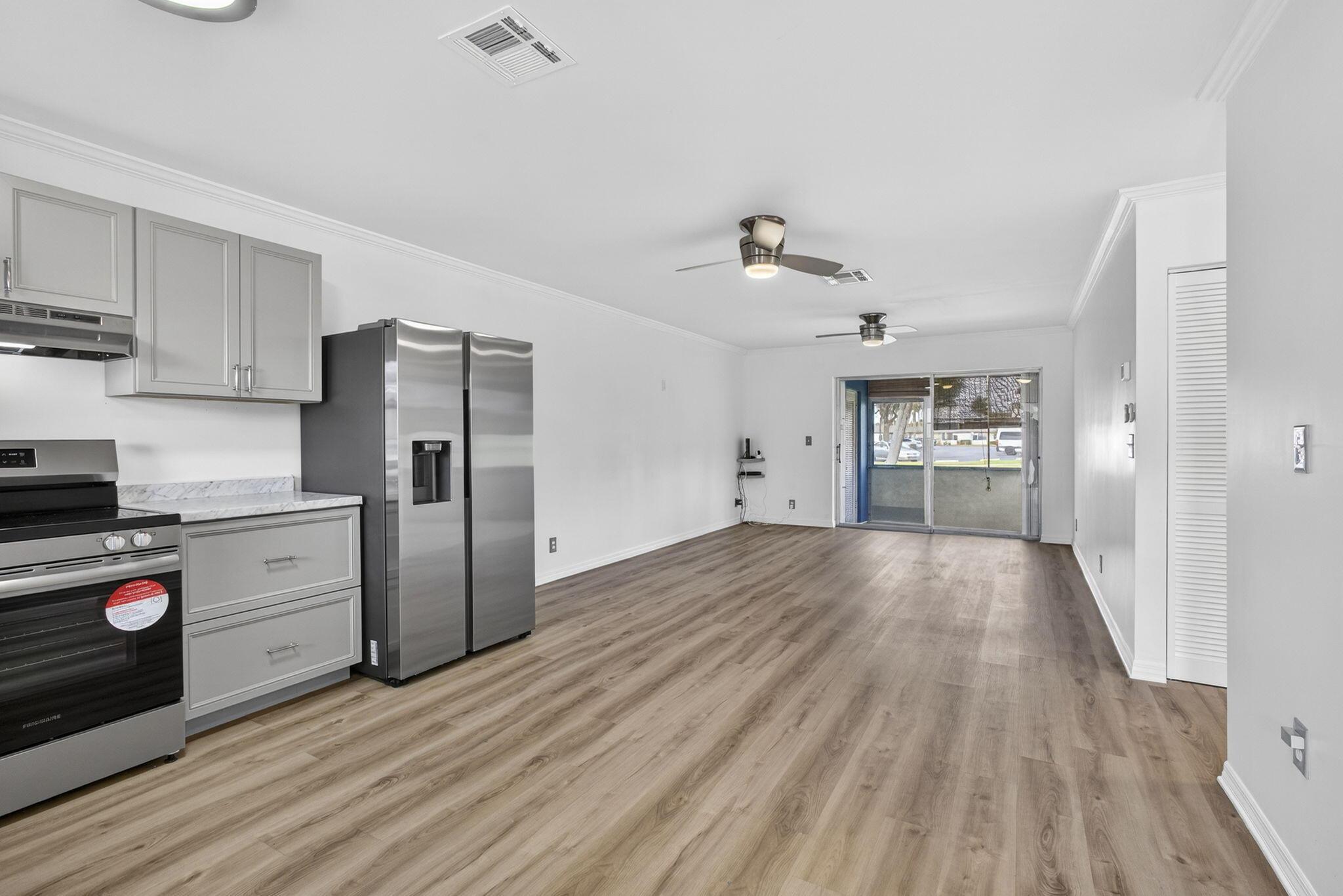 2960 Ashley Drive E D, West Palm Beach, FL 33415, West Palm Beach - Photo 5