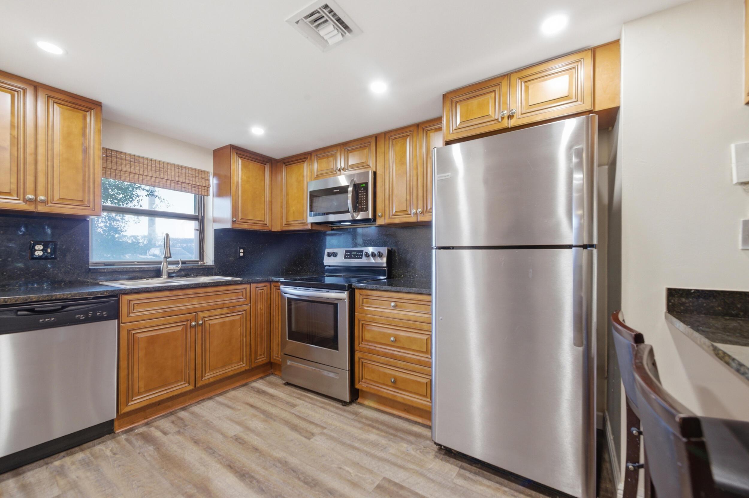 1981 W Woolbright Road E101, Boynton Beach, FL 33426, Boynton Beach
