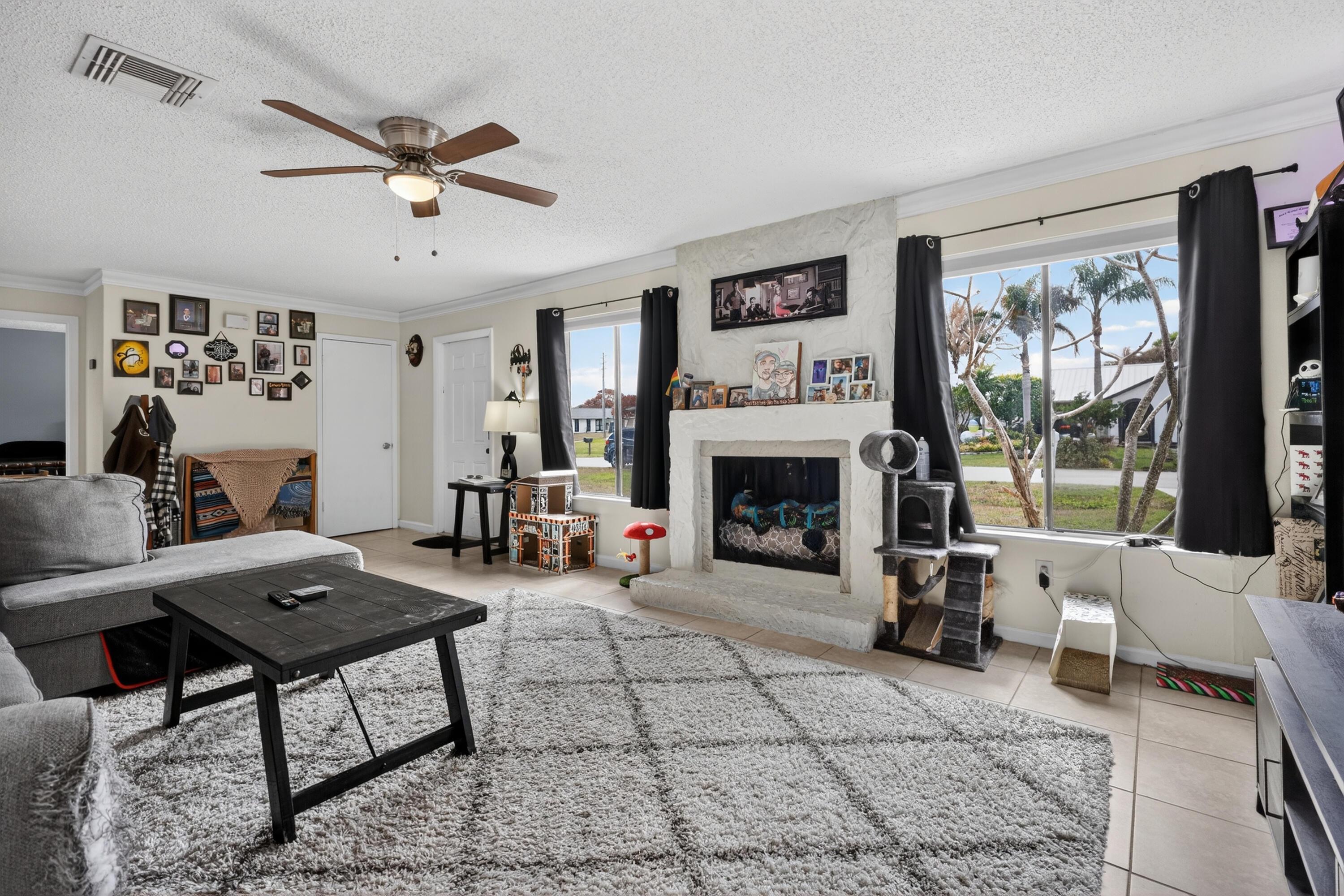 2289 SE Carnation Avenue, Port St. Lucie, FL 34952, Port St. Lucie - Photo 2