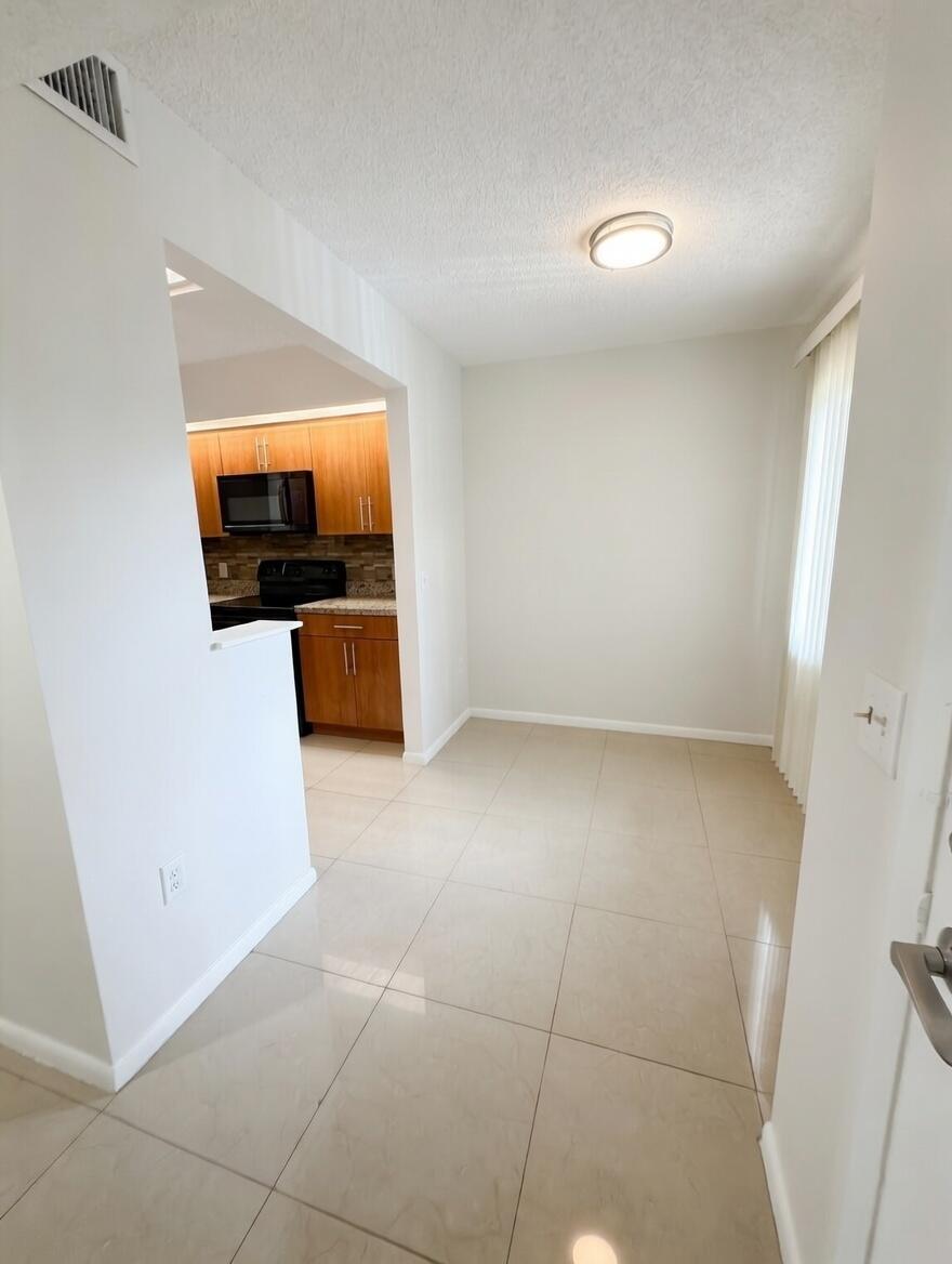 12551 SW 16th Court 206c, Pembroke Pines, FL 33027, Pembroke Pines - Photo 4