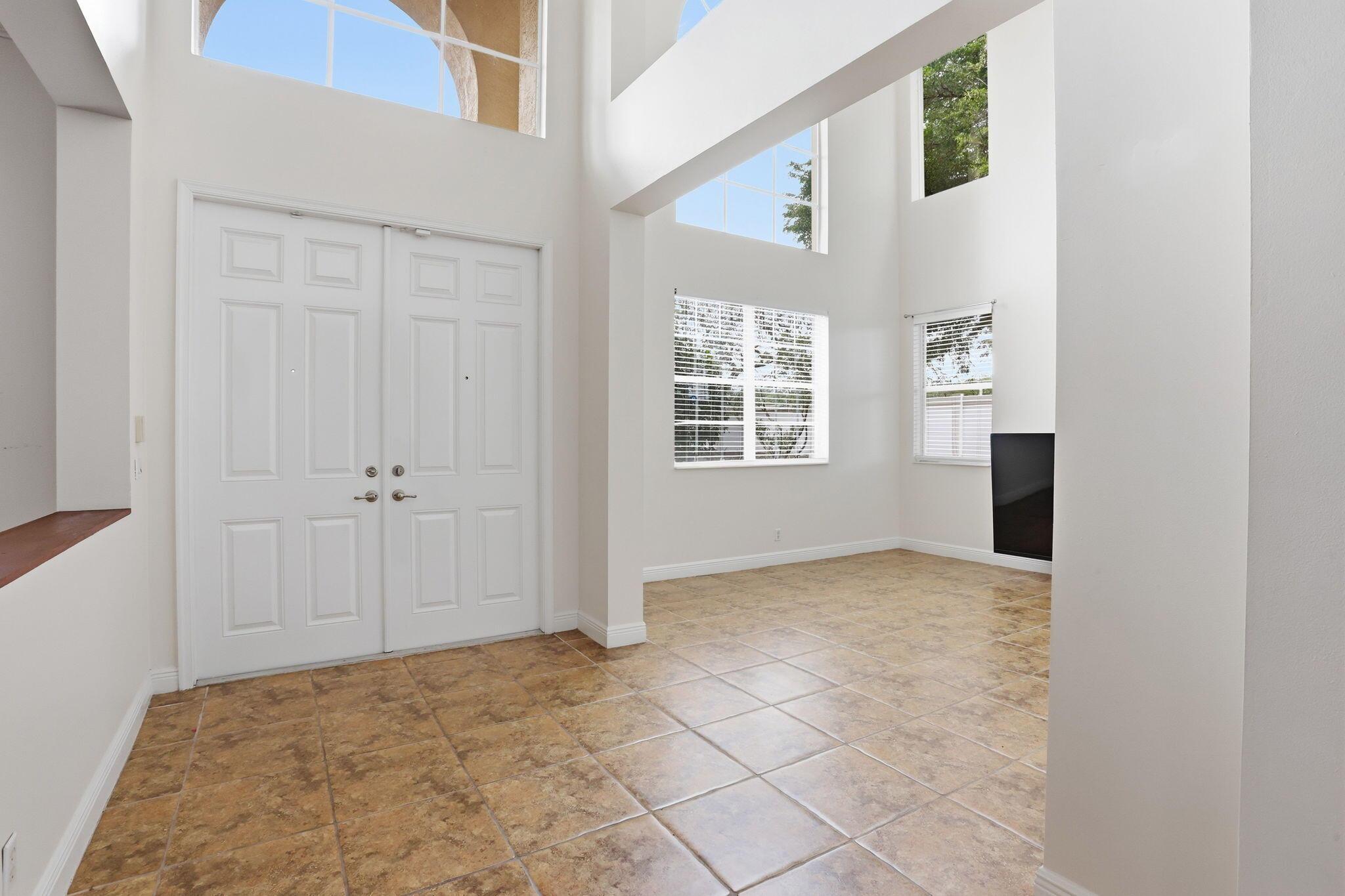 7135 Via Abruzzi, Lake Worth, FL 33467, Lake Worth - Photo 4