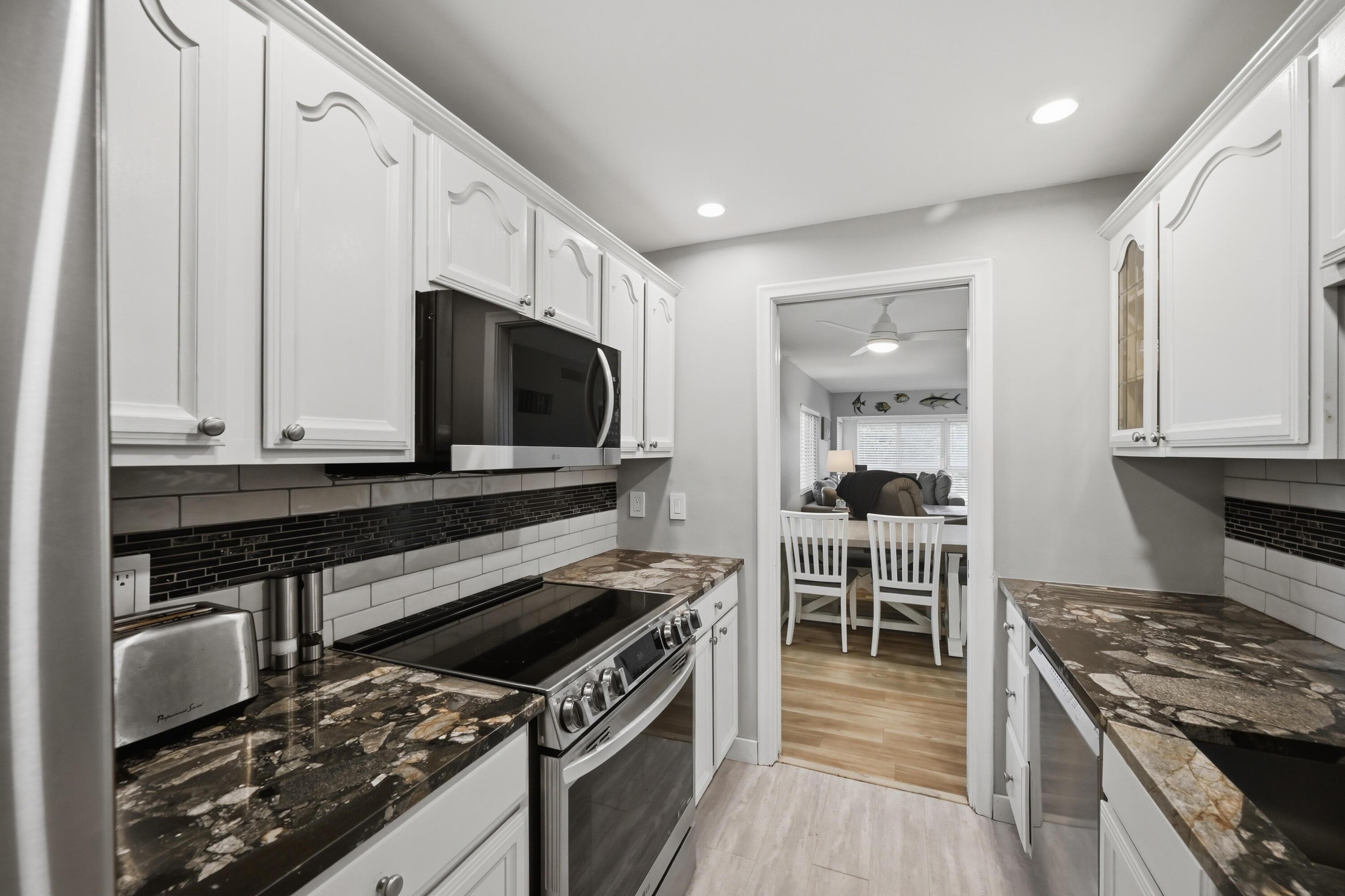 3401 Spanish Trail 148, Delray Beach, FL 33483, Delray Beach - Photo 5