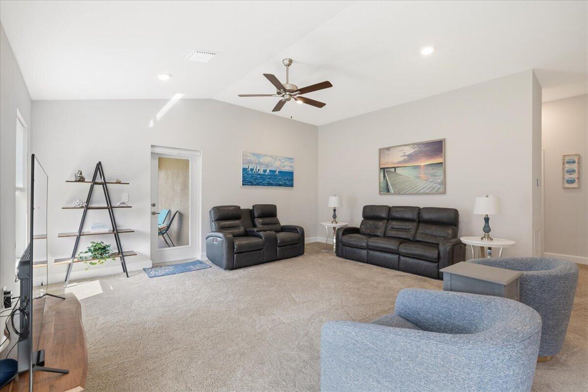 5435 Lugo Street, Fort Pierce, FL 34951, Fort Pierce - Photo 4